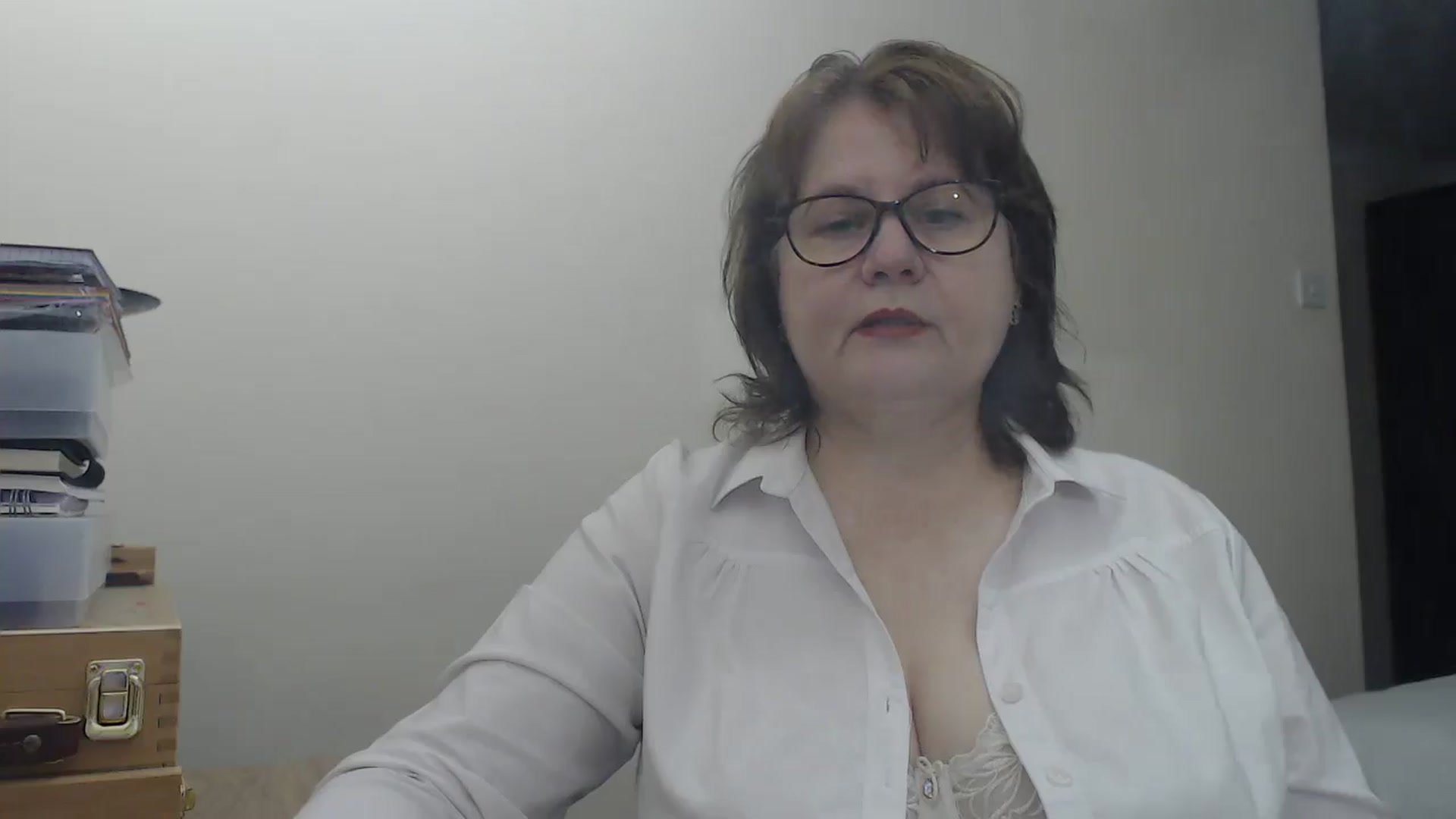 Gallery image thumbnail from PurpleAurora's myfreecams stream on, 08/23/2025, 17:27 image 2 of 20
