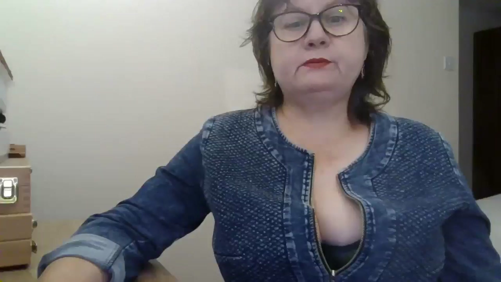 Gallery image thumbnail from PurpleAurora's myfreecams stream on, 08/30/2025, 16:44 image 12 of 20