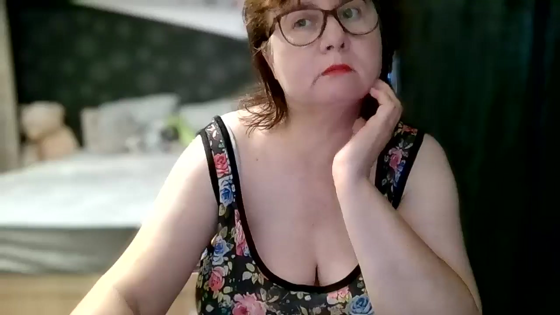Gallery image thumbnail from PurpleAurora's myfreecams stream on, 10/06/2025, 14:01 image 16 of 20