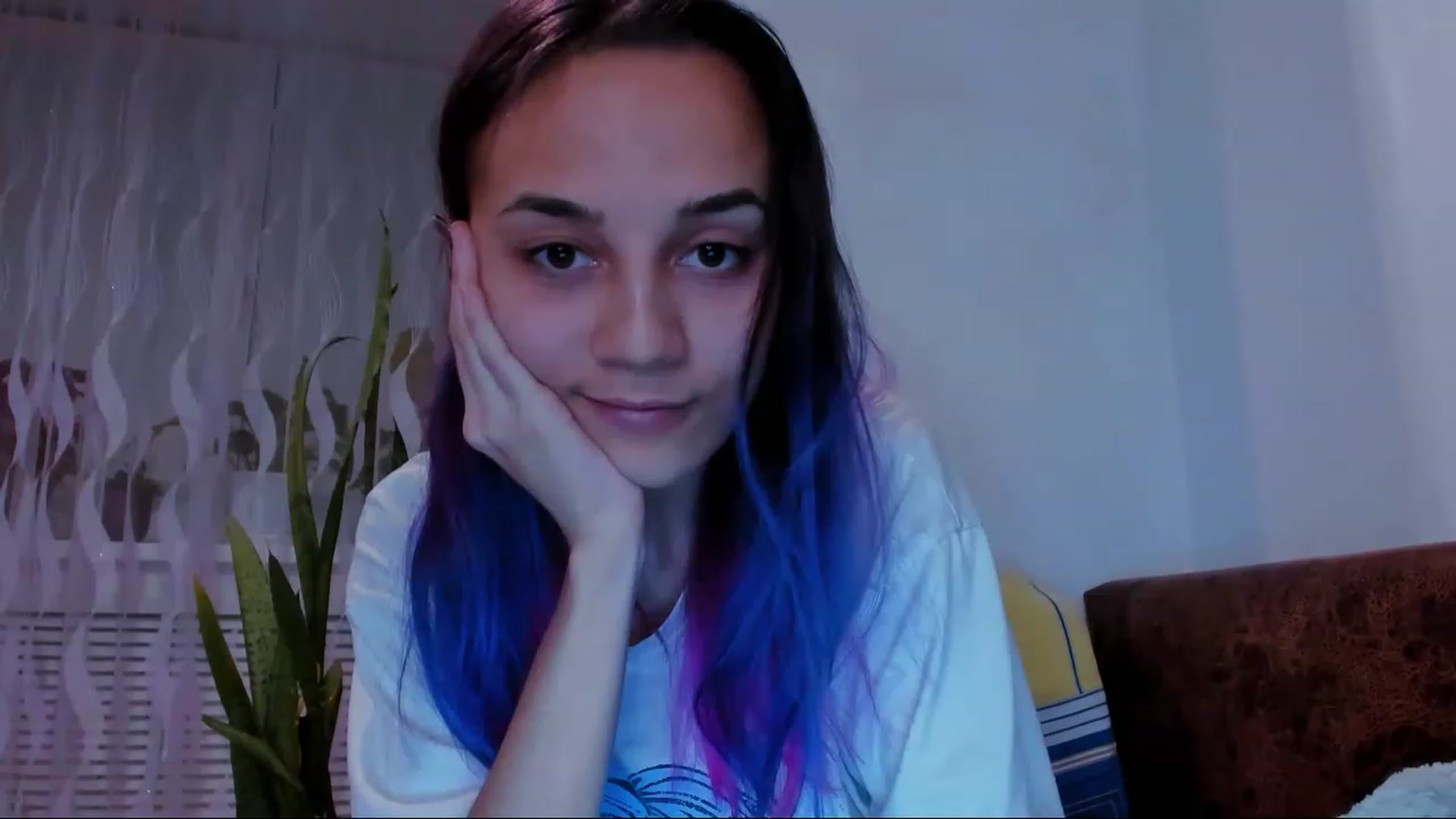 Gallery image thumbnail from PurpleJuno's myfreecams stream on, 11/26/2022, 23:28 image 10 of 20