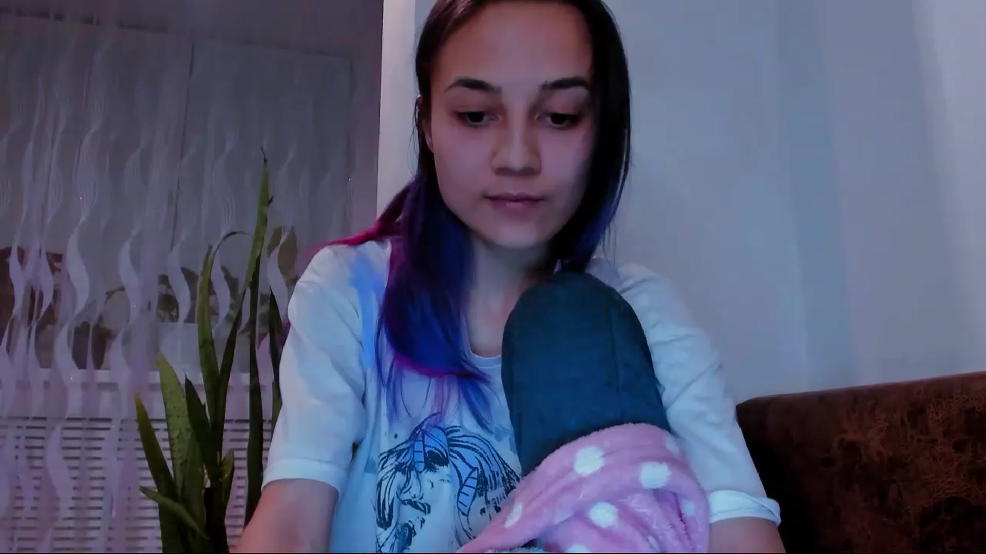 Gallery image thumbnail from PurpleJuno's myfreecams stream on, 11/26/2022, 23:28 image 5 of 20