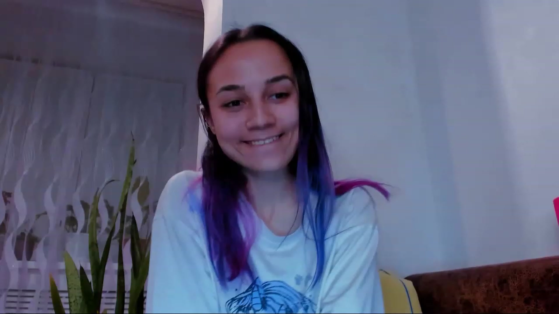 Gallery image thumbnail from PurpleJuno's myfreecams stream on, 11/27/2022, 01:11 image 17 of 20