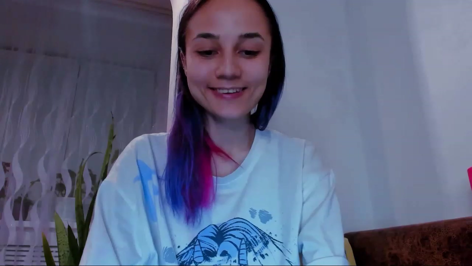Gallery image thumbnail from PurpleJuno's myfreecams stream on, 11/27/2022, 01:11 image 12 of 20