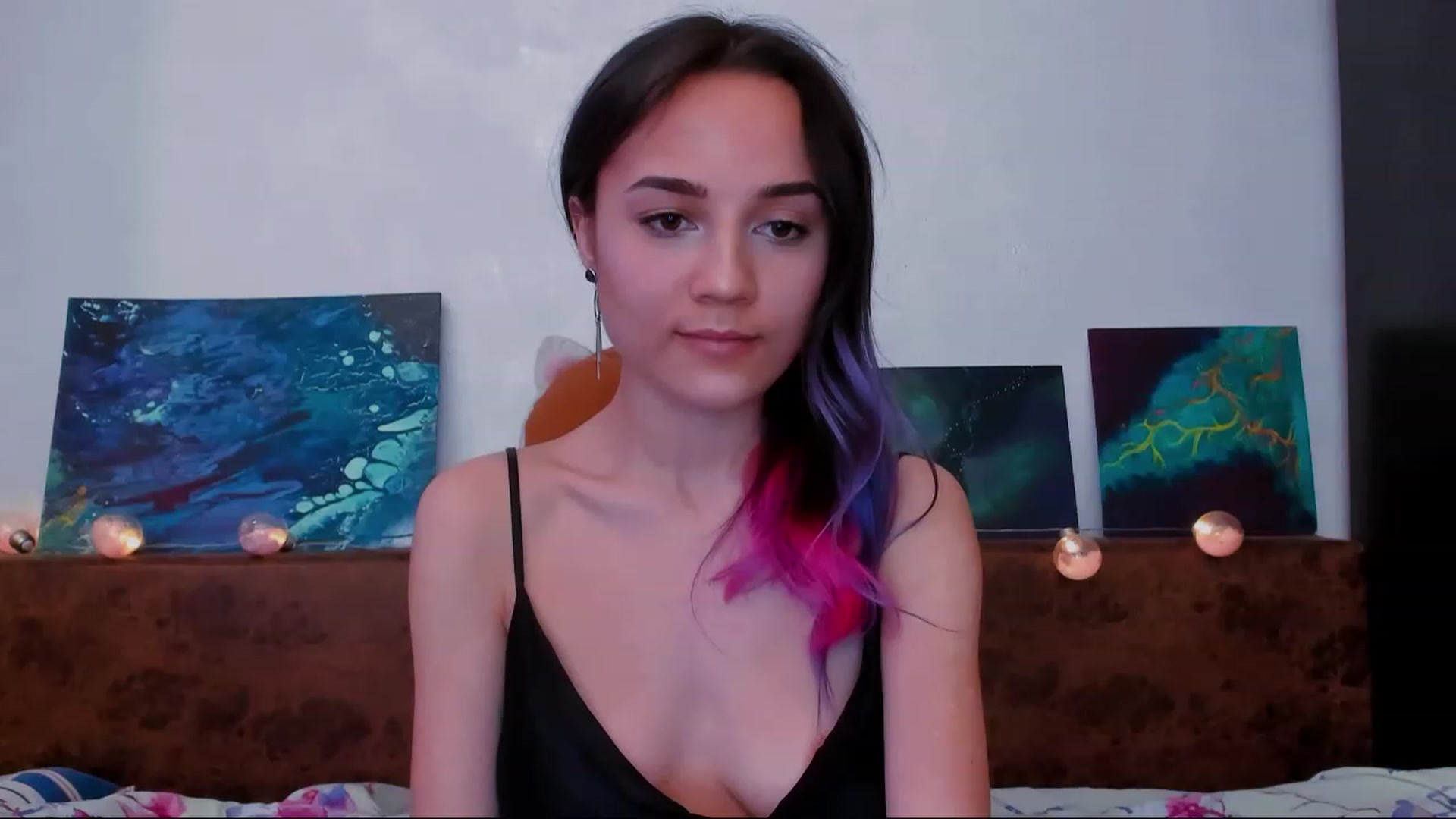 Gallery image thumbnail from PurpleJuno's myfreecams stream on, 12/31/2022, 18:08 image 13 of 20