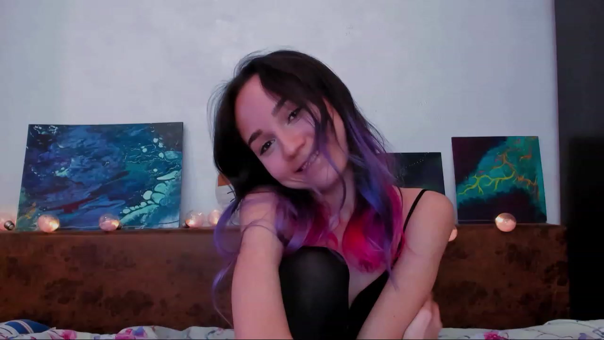 Gallery image thumbnail from PurpleJuno's myfreecams stream on, 12/31/2022, 18:08 image 2 of 20