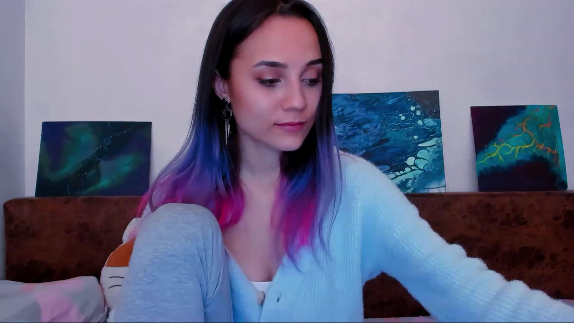 Gallery image thumbnail from PurpleJuno's myfreecams stream on, 01/19/2023, 02:21 image 6 of 20