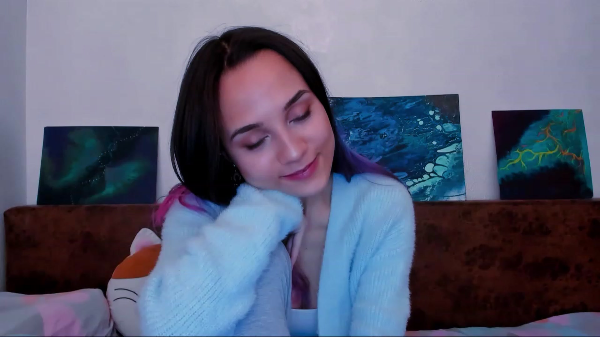 Gallery image thumbnail from PurpleJuno's myfreecams stream on, 01/19/2023, 02:21 image 16 of 20