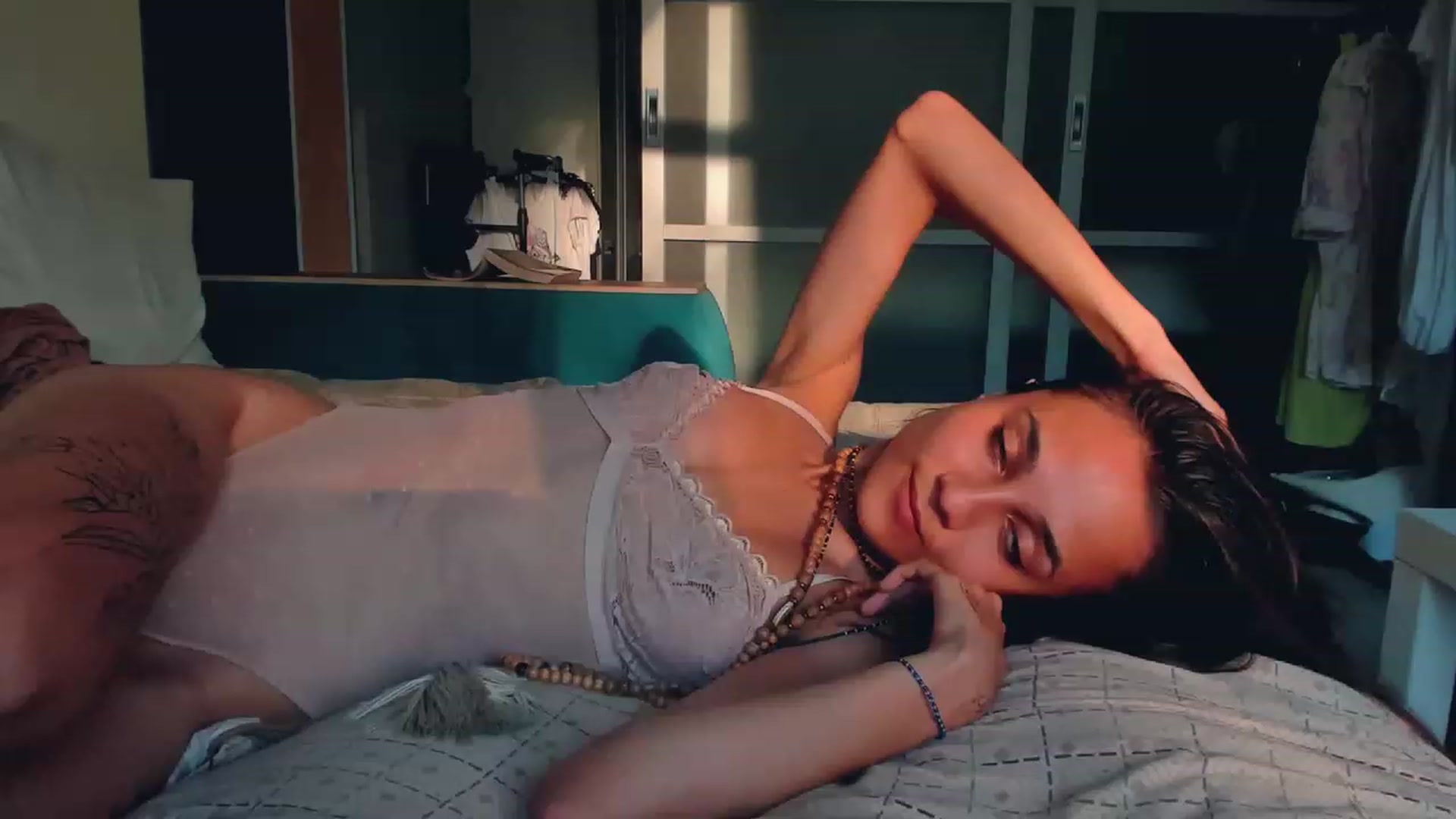 Gallery image thumbnail from PurpleJuno's myfreecams stream on, 08/10/2023, 15:04 image 14 of 20