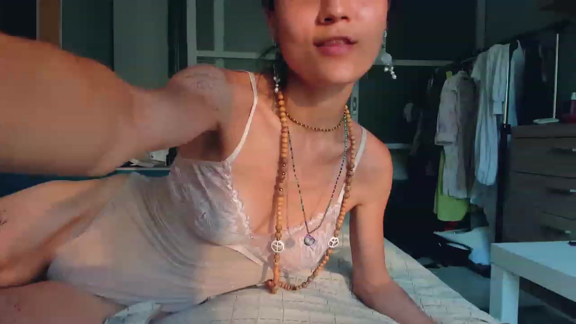 Gallery image thumbnail from PurpleJuno's myfreecams stream on, 08/10/2023, 15:04 image 5 of 20