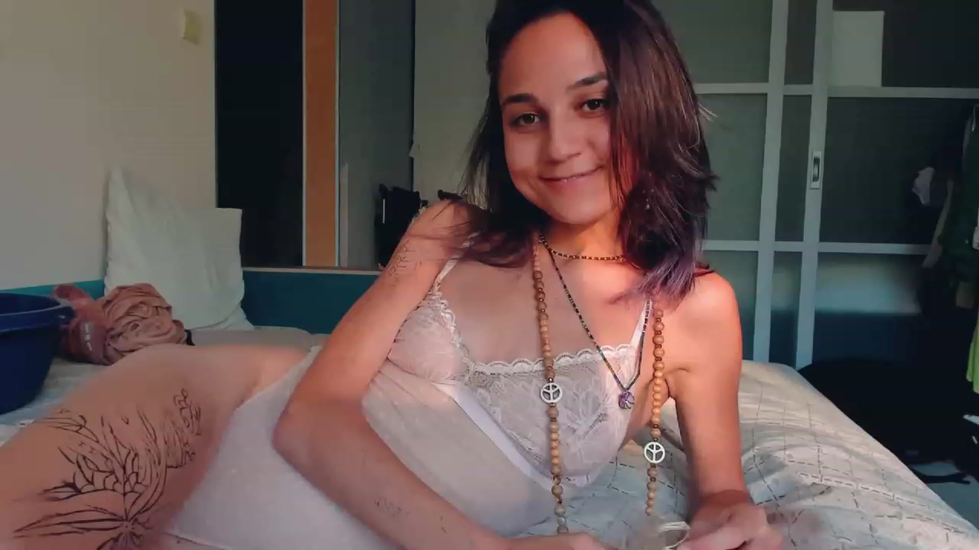 Gallery image thumbnail from PurpleJuno's myfreecams stream on, 08/10/2023, 15:04 image 16 of 20
