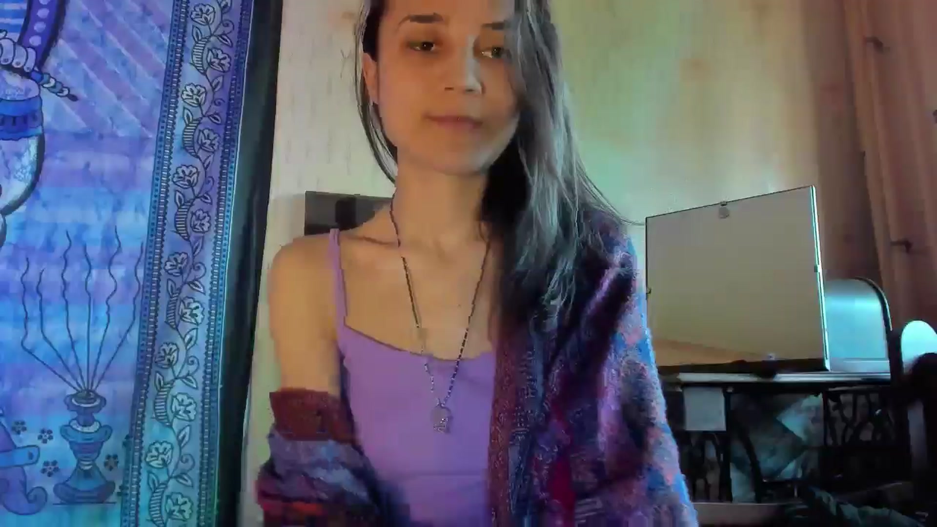 Gallery image thumbnail from PurpleJuno's myfreecams stream on, 05/19/2024, 16:46 image 3 of 20
