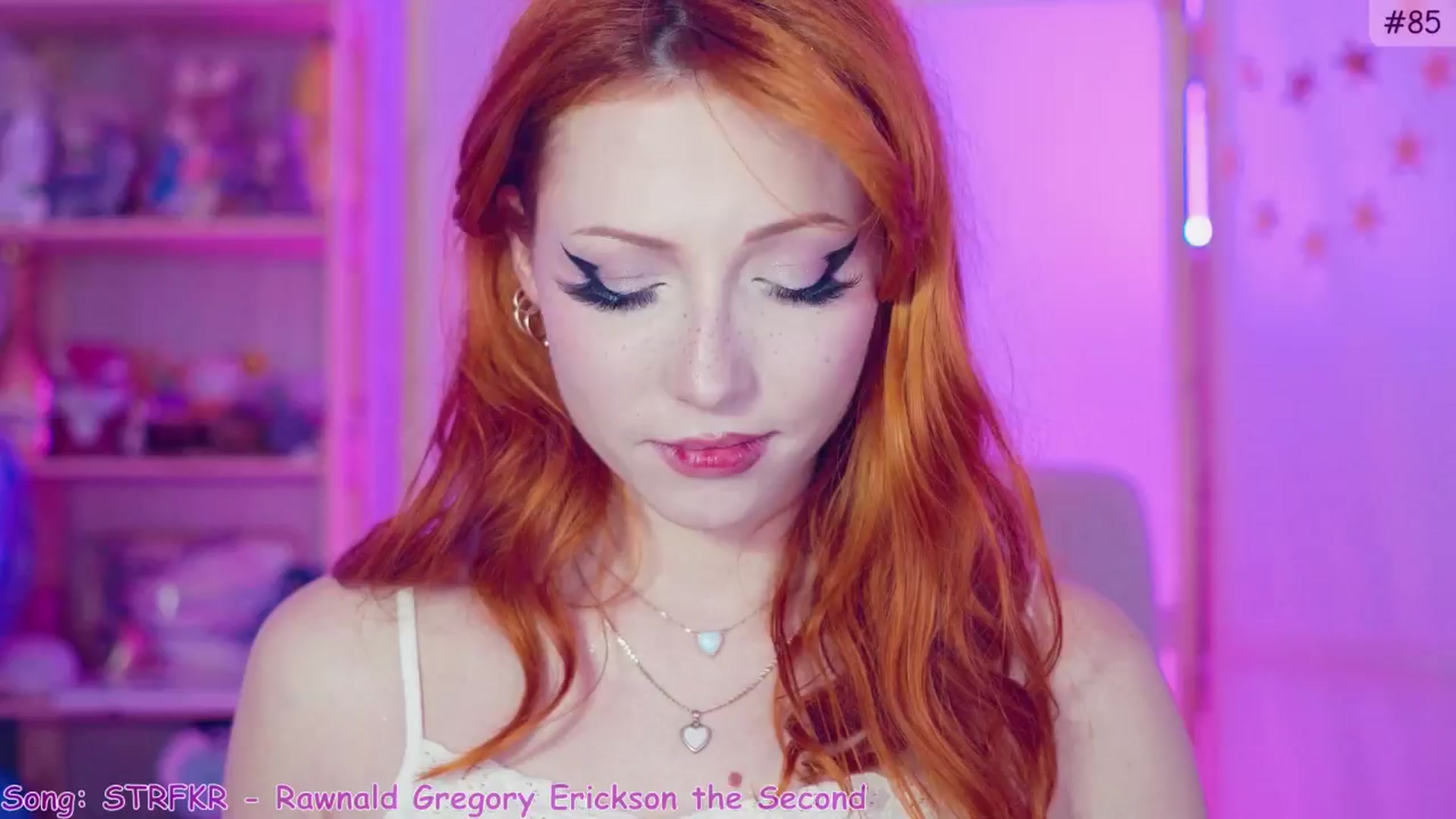 Gallery image thumbnail from Purrelove's myfreecams stream on, 11/01/2024, 10:47 image 14 of 20