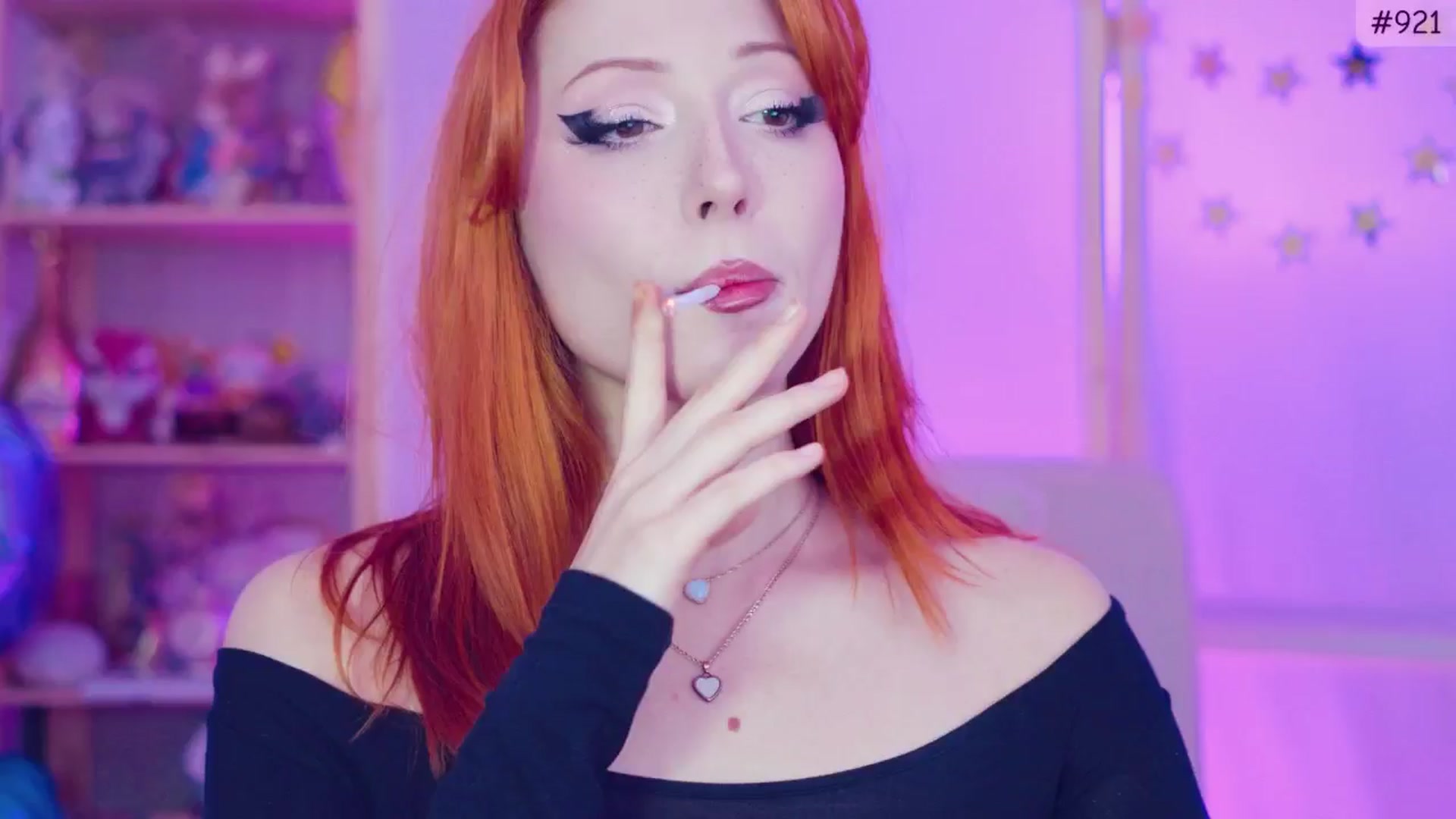 Gallery image thumbnail from Purrelove's myfreecams stream on, 11/03/2024, 12:09 image 2 of 20