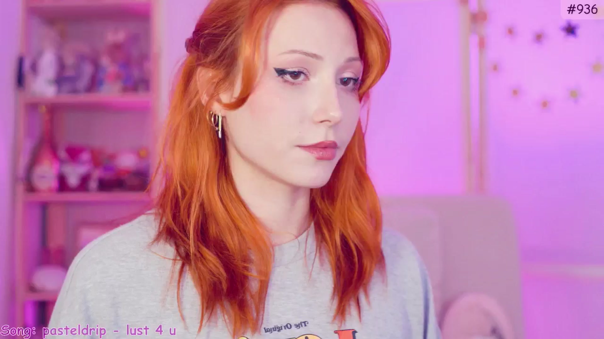 Gallery image thumbnail from Purrelove's myfreecams stream on, 11/10/2024, 08:25 image 18 of 20