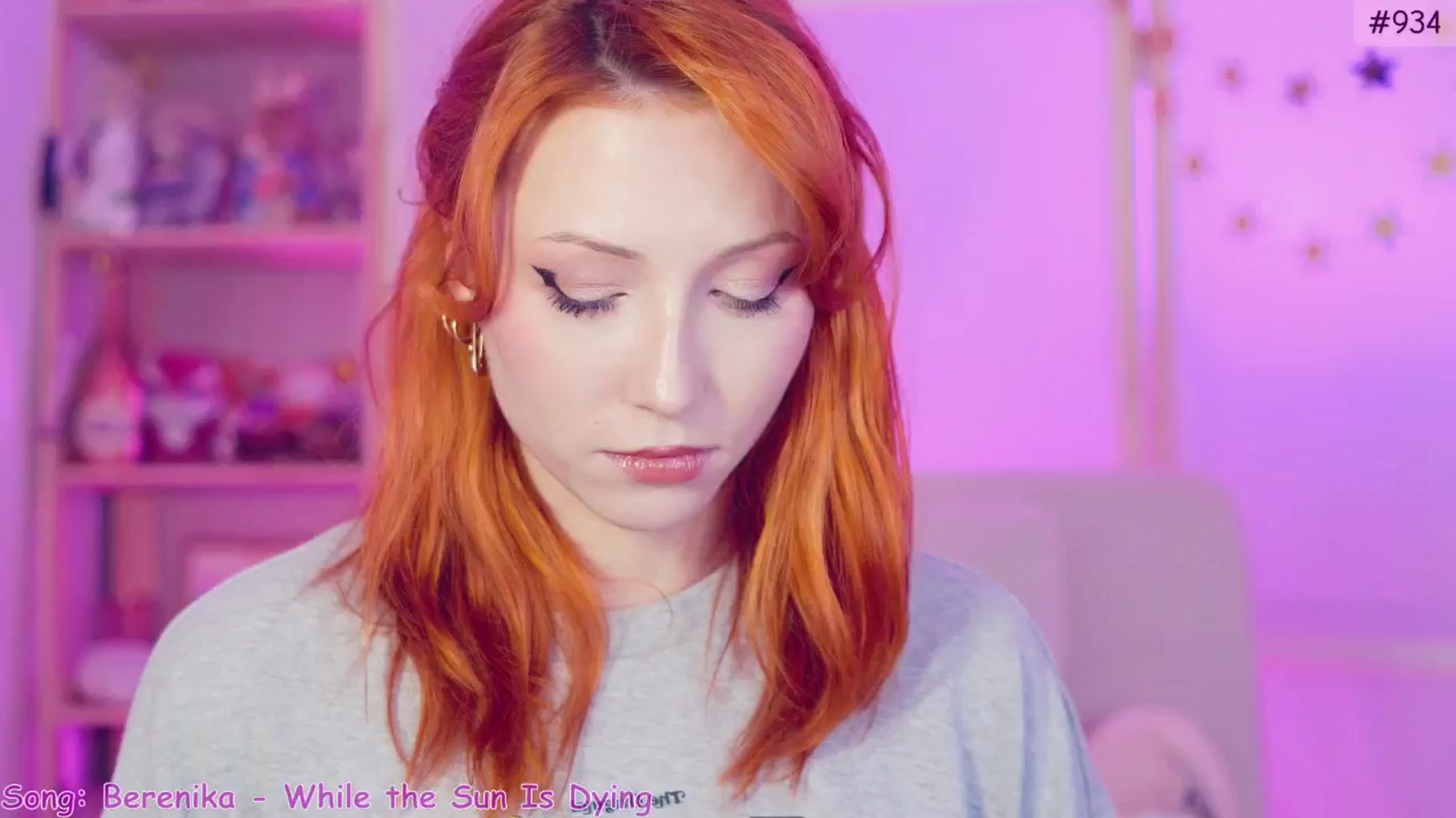 Gallery image thumbnail from Purrelove's myfreecams stream on, 11/10/2024, 08:25 image 14 of 20