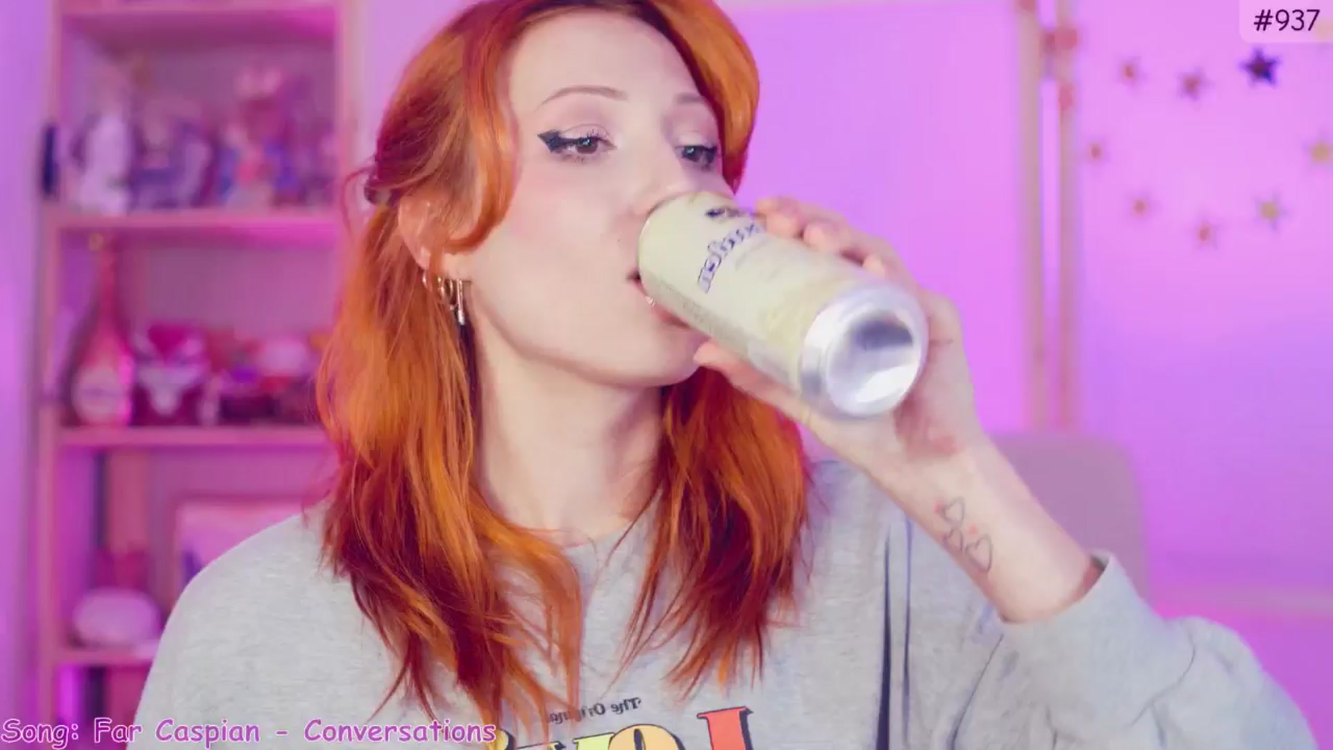 Gallery image thumbnail from Purrelove's myfreecams stream on, 11/10/2024, 08:25 image 3 of 20