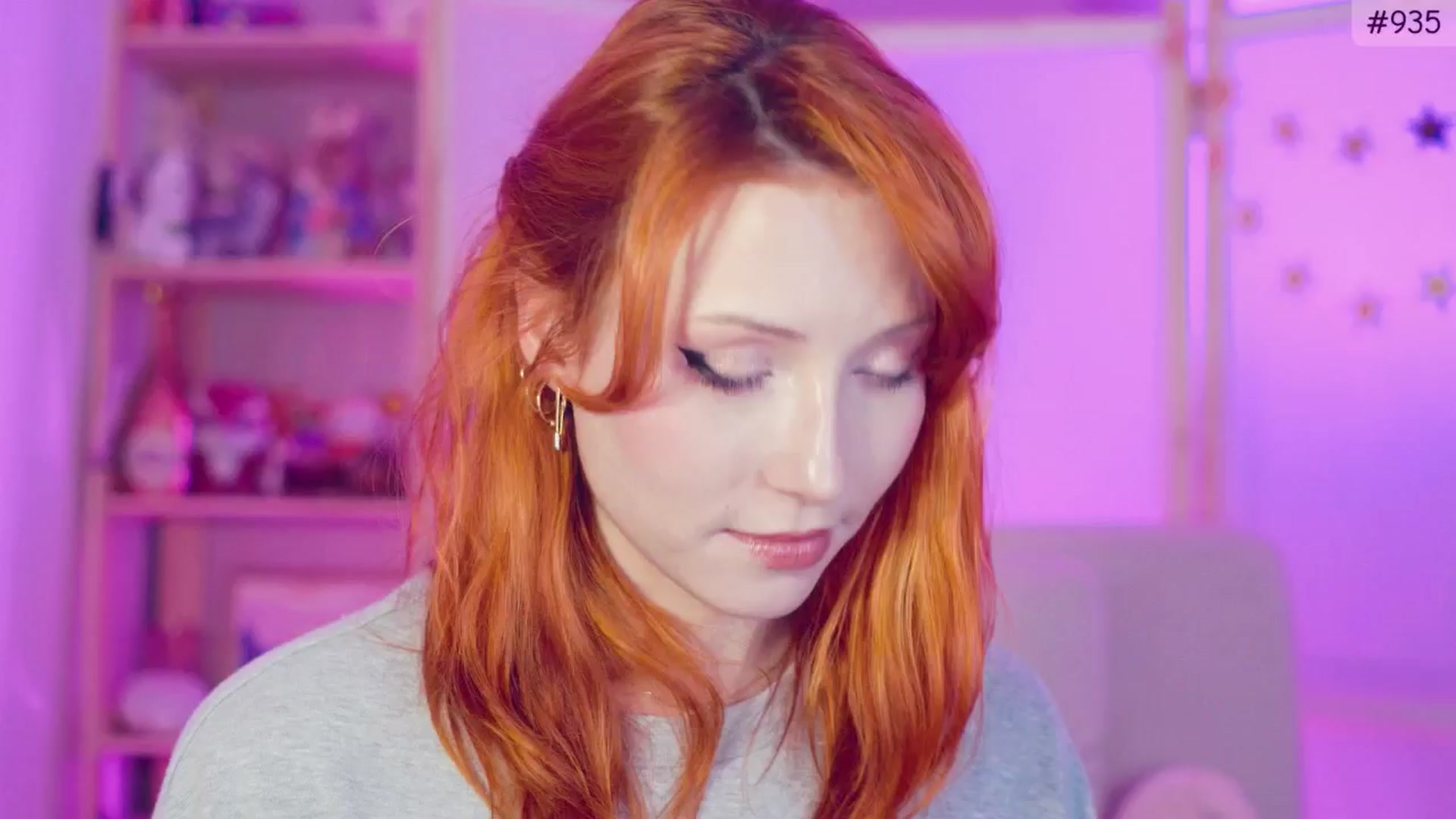 Gallery image thumbnail from Purrelove's myfreecams stream on, 11/10/2024, 08:52 image 1 of 20