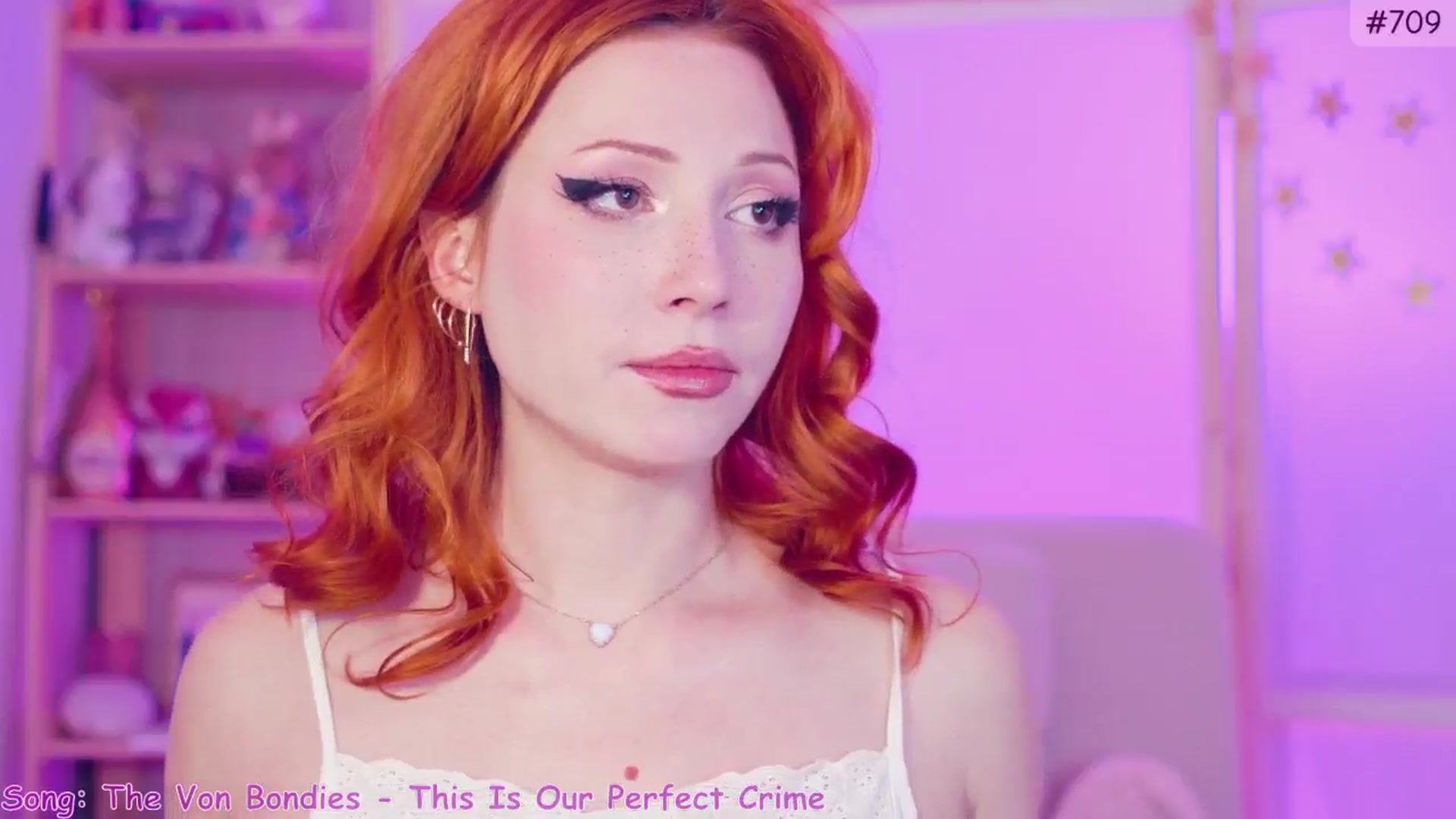 Gallery image thumbnail from Purrelove's myfreecams stream on, 11/11/2024, 11:42 image 17 of 20