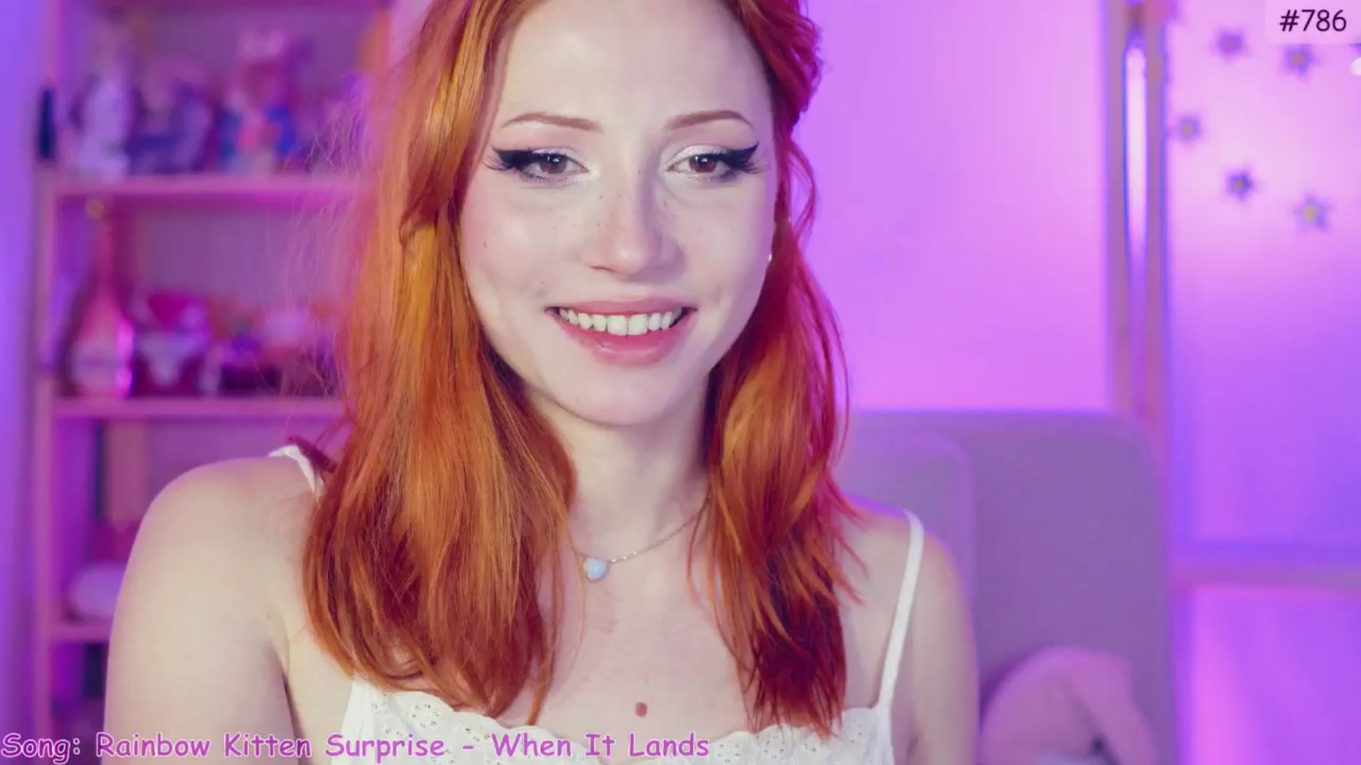 Gallery image thumbnail from Purrelove's myfreecams stream on, 11/14/2024, 13:00 image 14 of 20