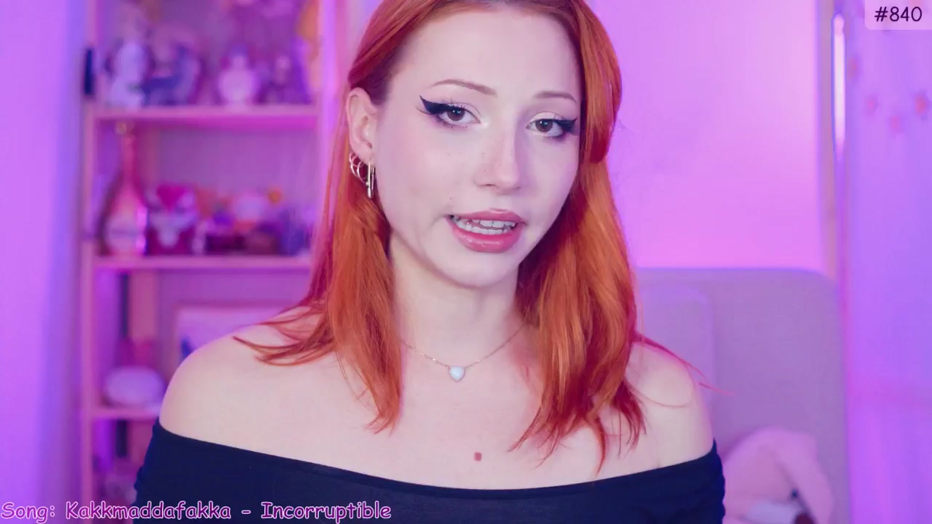 Gallery image thumbnail from Purrelove's myfreecams stream on, 11/17/2024, 10:05 image 12 of 20