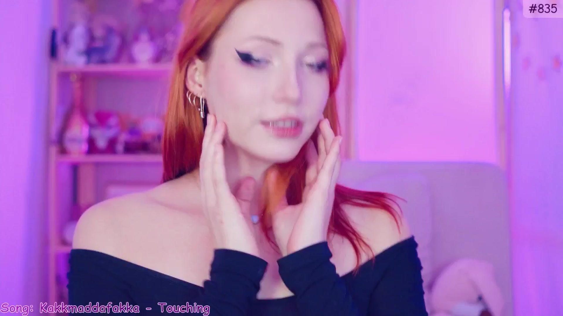 Gallery image thumbnail from Purrelove's myfreecams stream on, 11/17/2024, 10:05 image 13 of 20