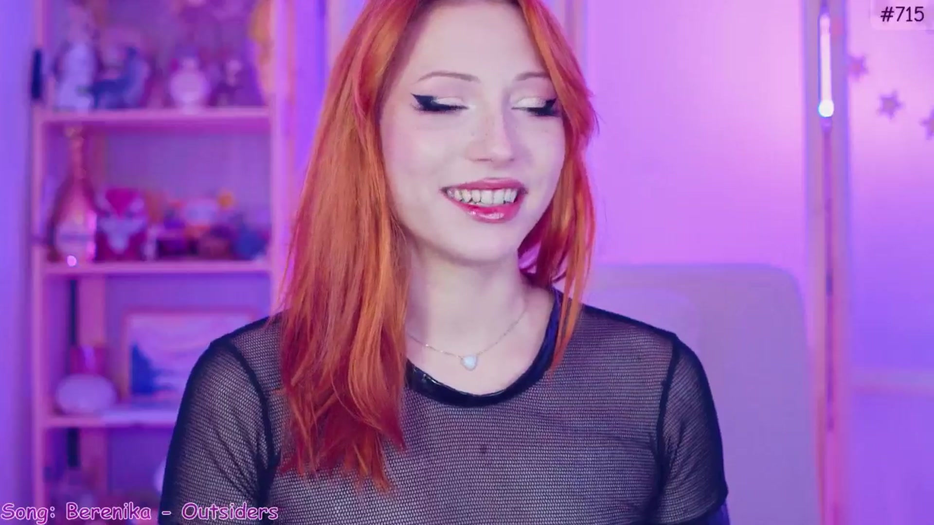 Gallery image thumbnail from Purrelove's myfreecams stream on, 11/19/2024, 08:05 image 17 of 20