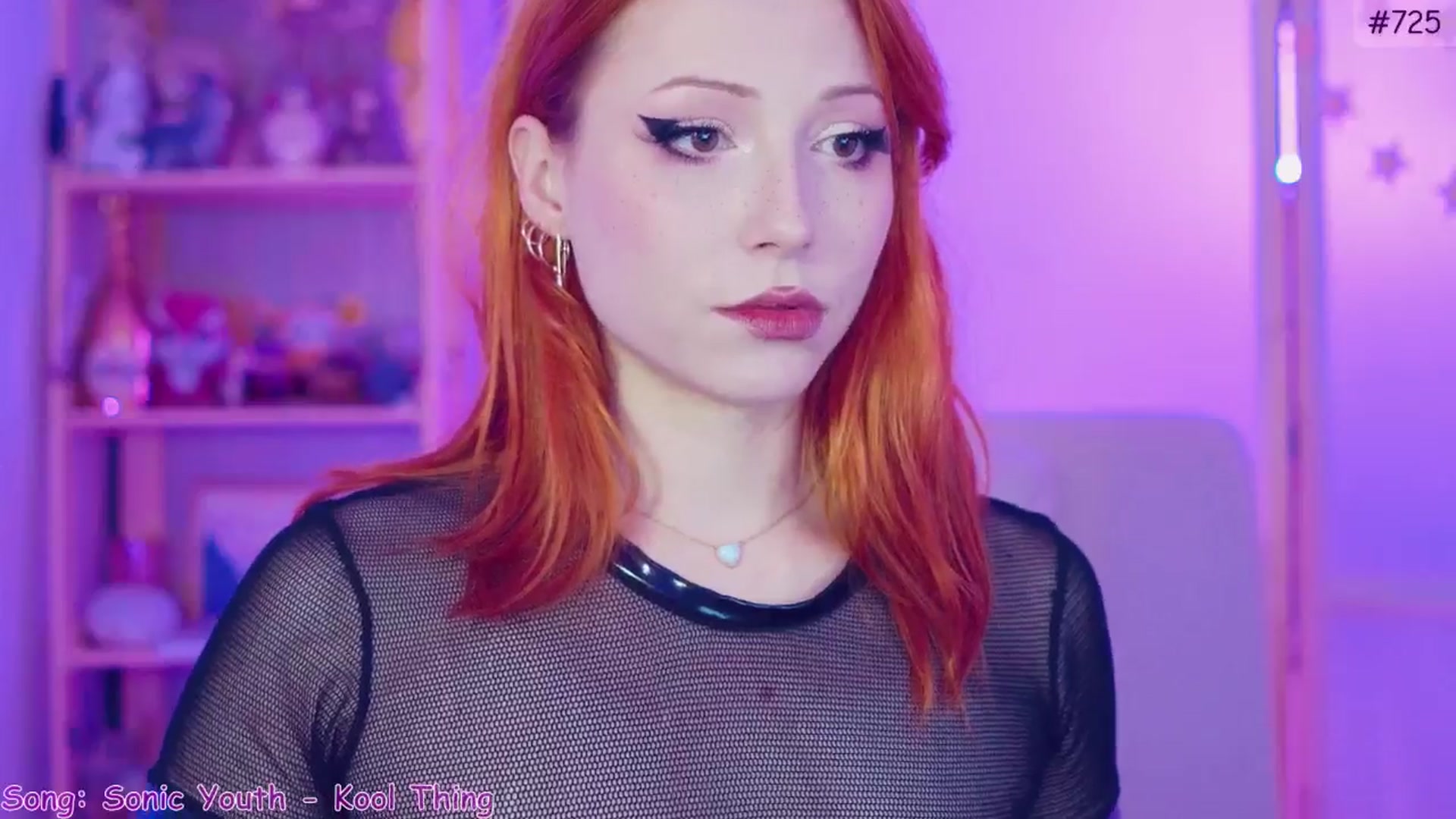Gallery image thumbnail from Purrelove's myfreecams stream on, 11/19/2024, 08:05 image 7 of 20