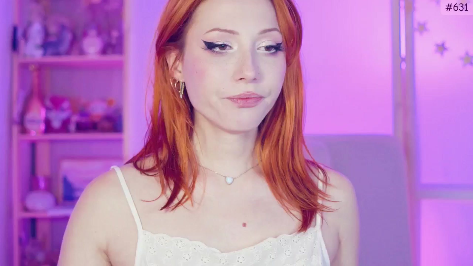 Gallery image thumbnail from Purrelove's myfreecams stream on, 11/20/2024, 12:45 image 20 of 20