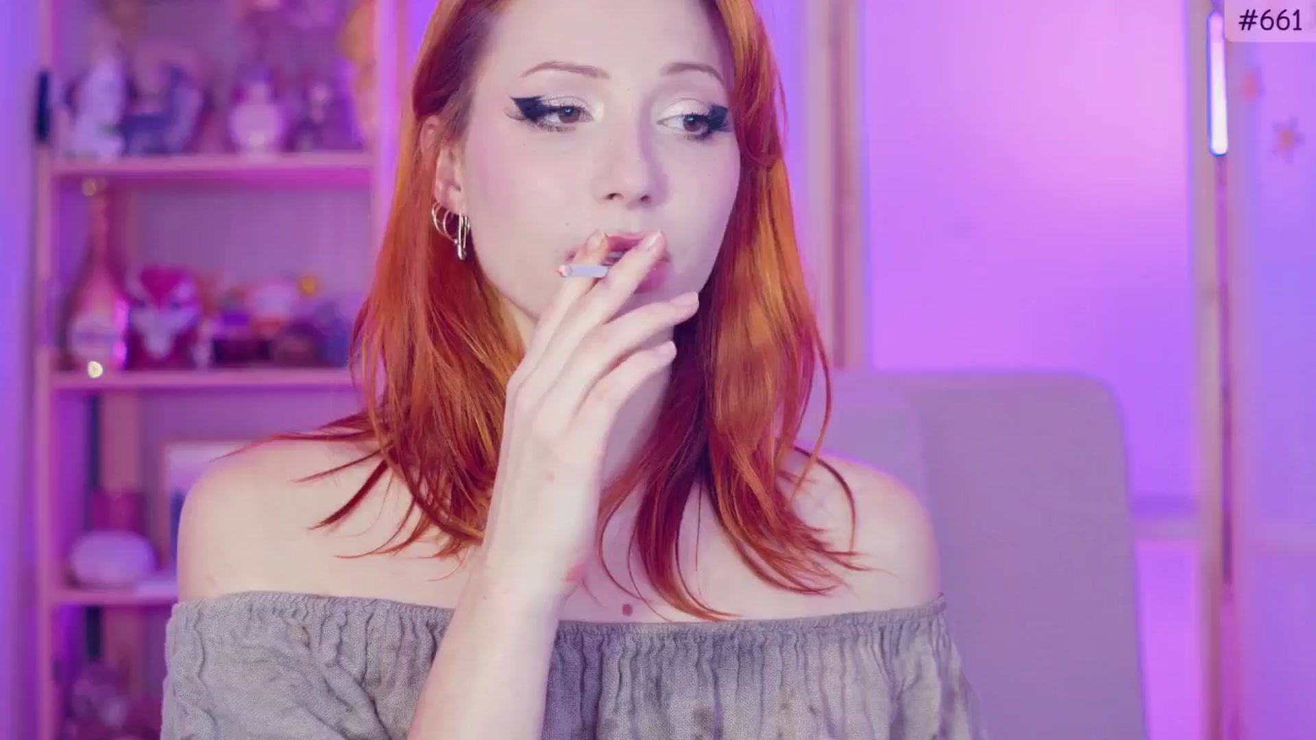 Gallery image thumbnail from Purrelove's myfreecams stream on, 11/23/2024, 15:00 image 7 of 20