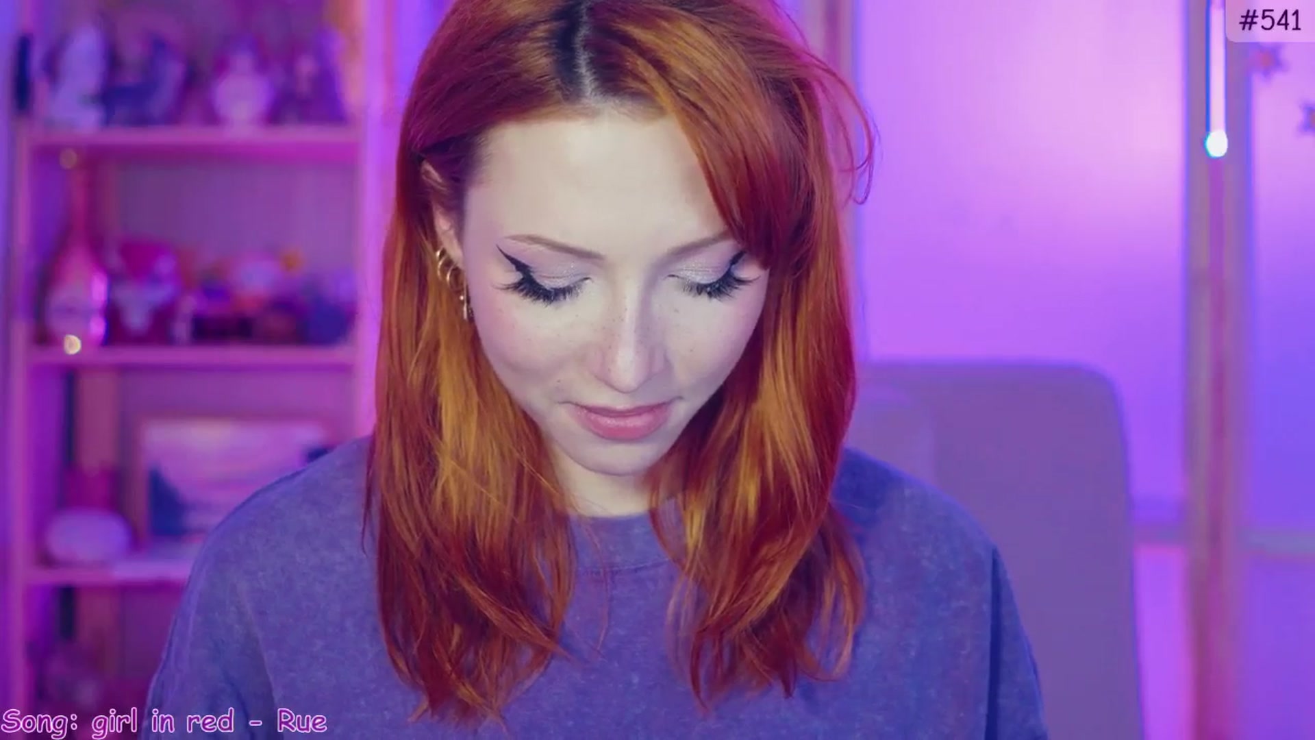 Gallery image thumbnail from Purrelove's myfreecams stream on, 11/24/2024, 14:36 image 18 of 20