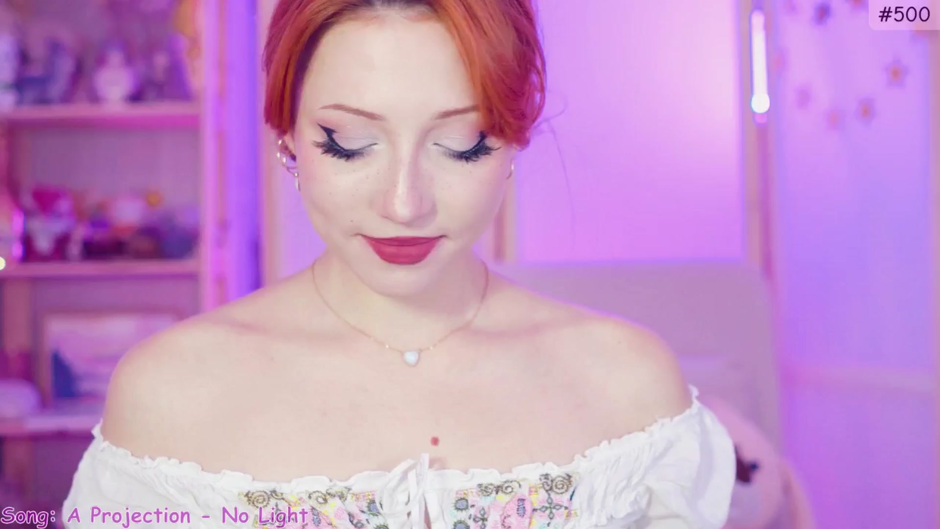 Gallery image thumbnail from Purrelove's myfreecams stream on, 11/28/2024, 07:40 image 15 of 20