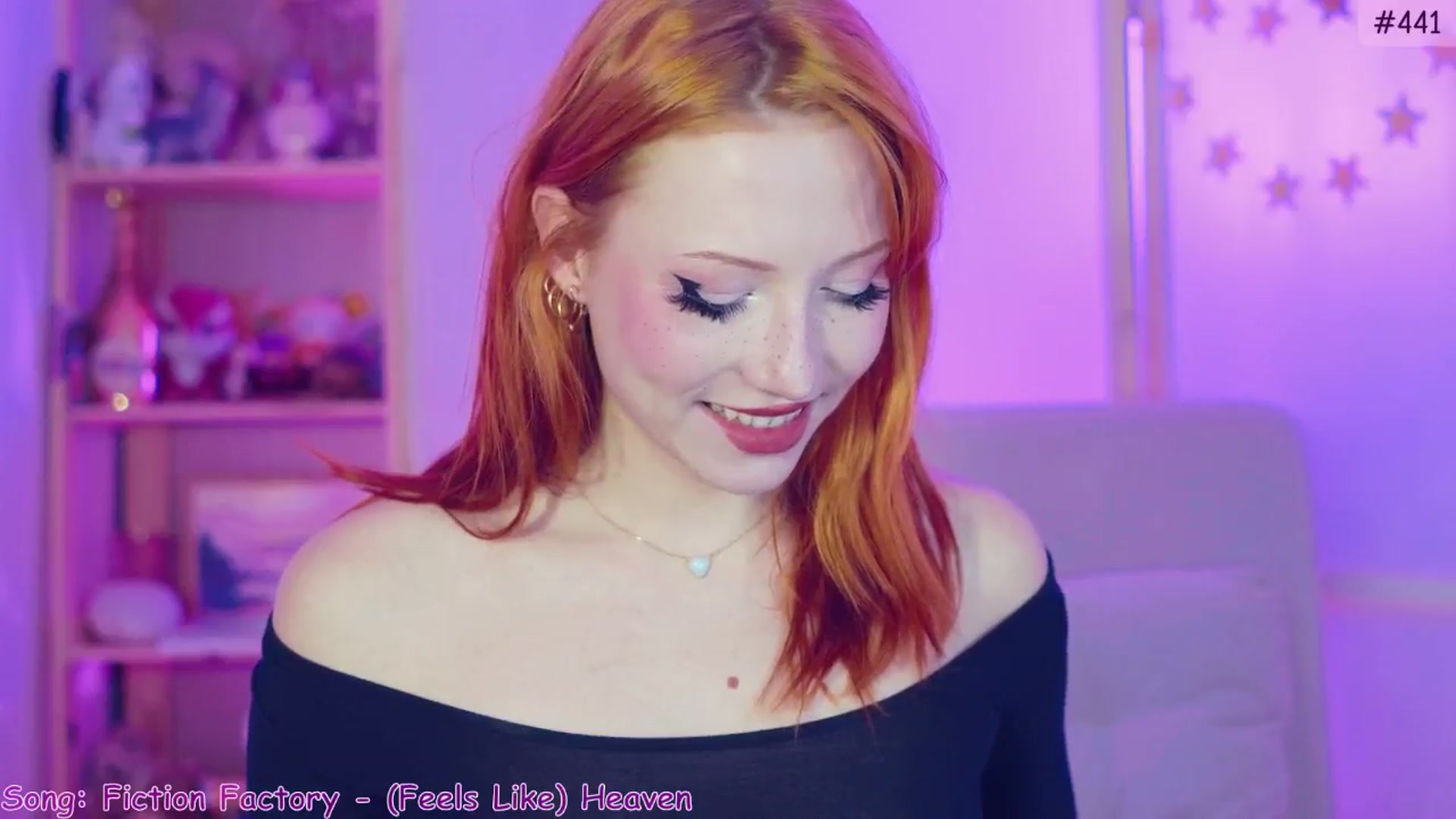 Gallery image thumbnail from Purrelove's myfreecams stream on, 11/30/2024, 08:21 image 19 of 20