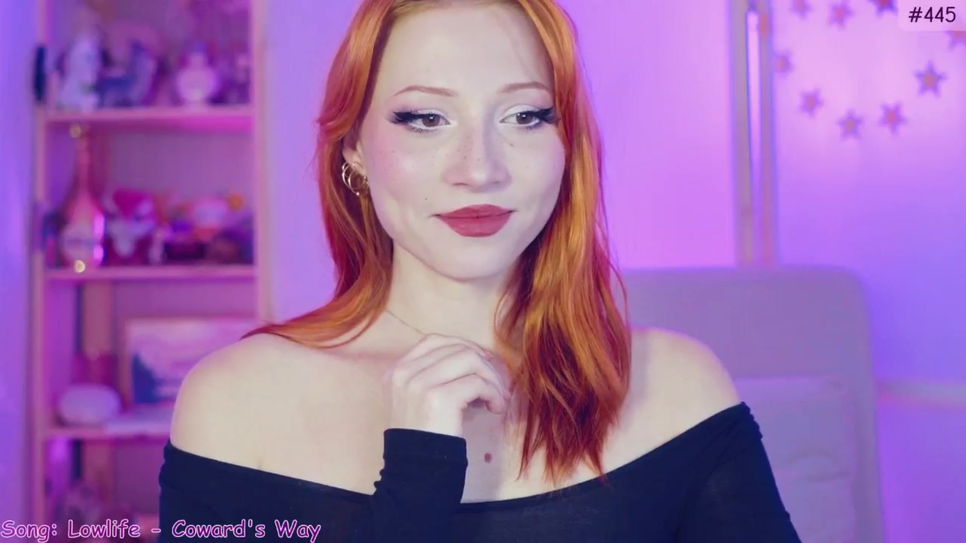 Gallery image thumbnail from Purrelove's myfreecams stream on, 11/30/2024, 08:21 image 11 of 20