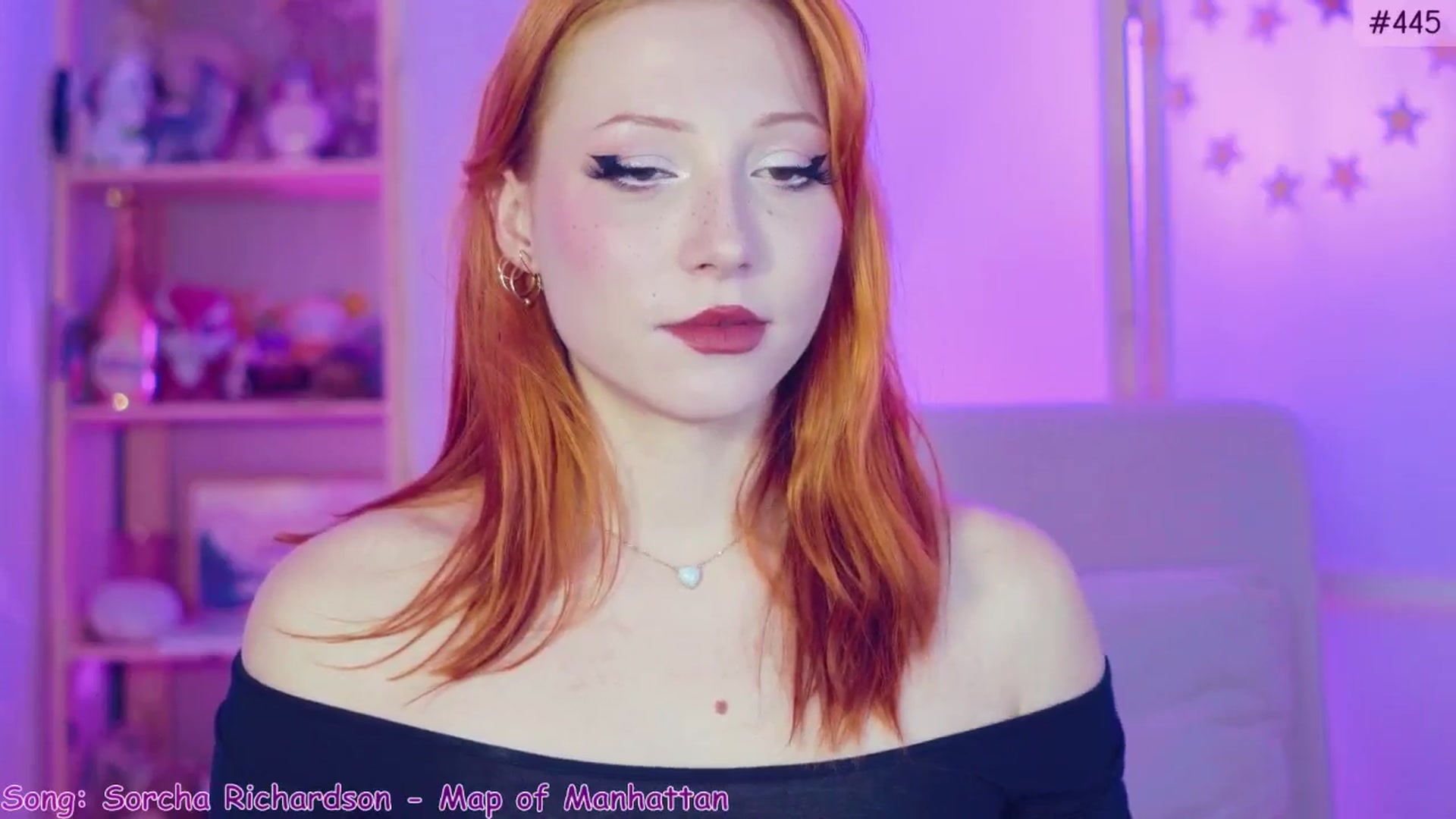 Gallery image thumbnail from Purrelove's myfreecams stream on, 11/30/2024, 08:21 image 12 of 20