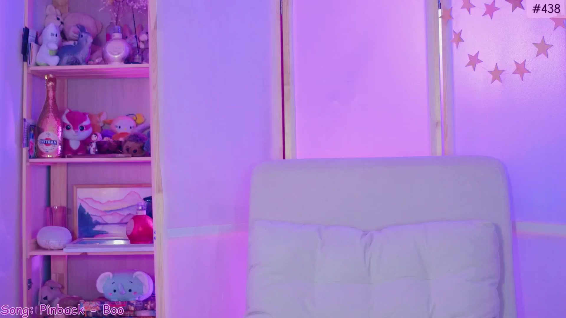 Gallery image thumbnail from Purrelove's myfreecams stream on, 11/30/2024, 08:21 image 20 of 20