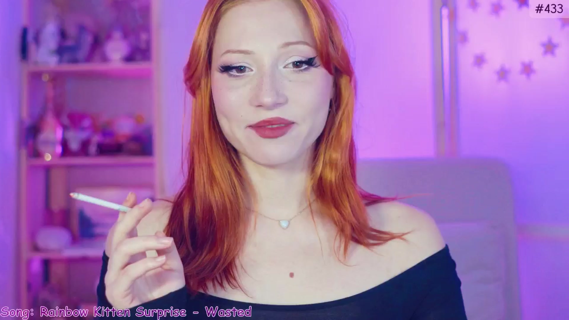Gallery image thumbnail from Purrelove's myfreecams stream on, 11/30/2024, 13:12 image 8 of 20