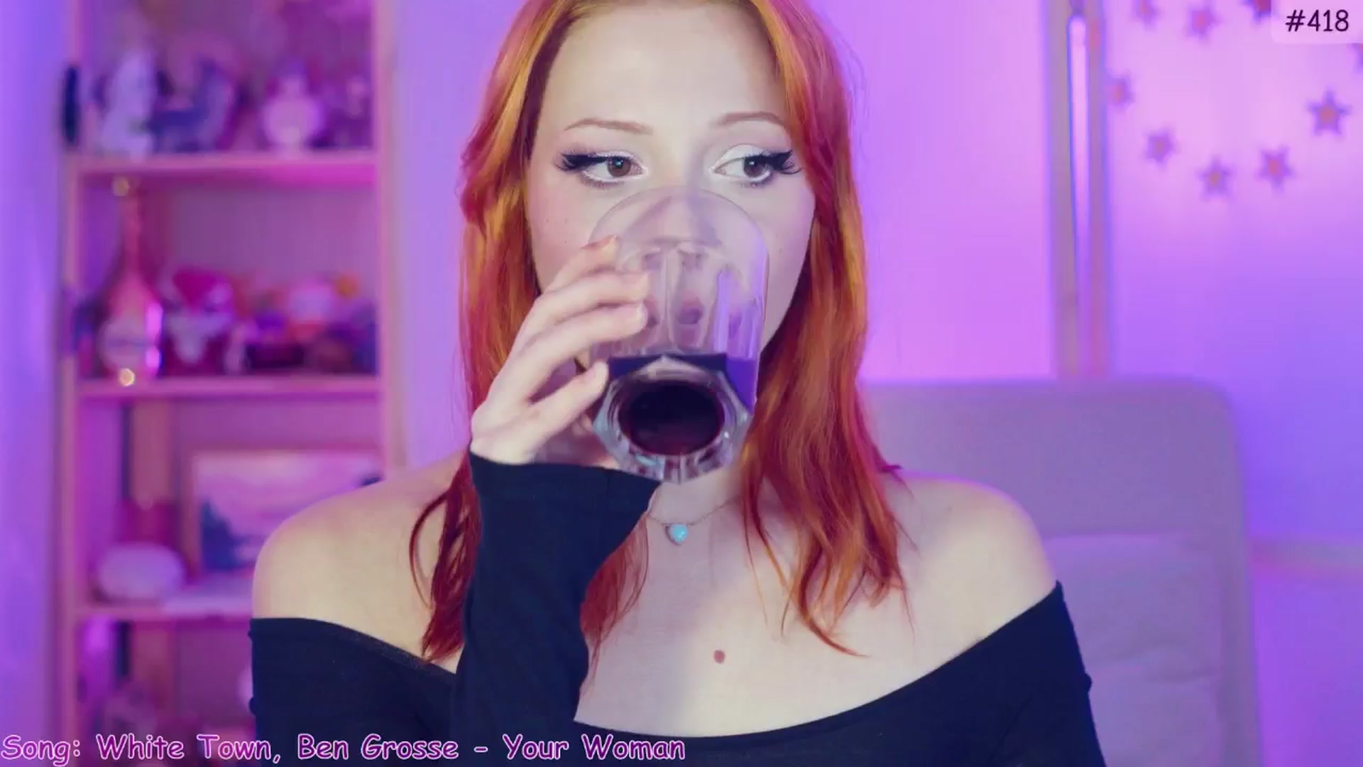 Gallery image thumbnail from Purrelove's myfreecams stream on, 11/30/2024, 13:12 image 20 of 20