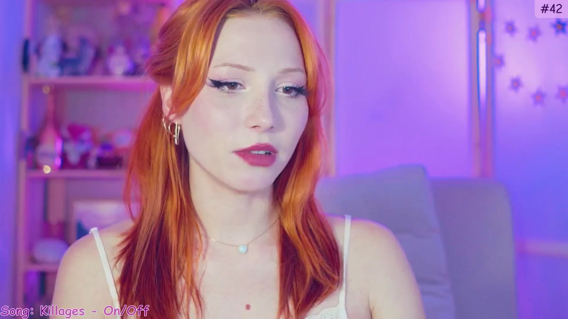 Gallery image thumbnail from Purrelove's myfreecams stream on, 12/01/2024, 12:52 image 15 of 20