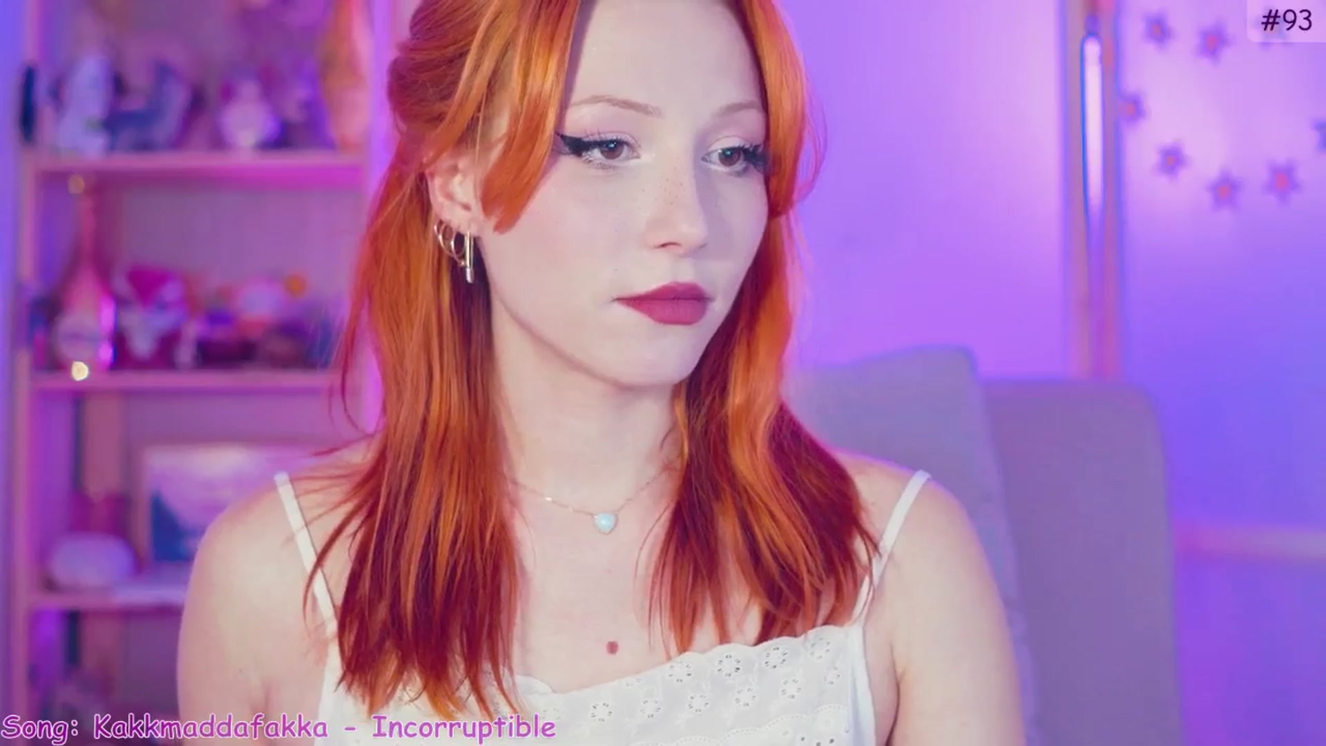 Gallery image thumbnail from Purrelove's myfreecams stream on, 12/01/2024, 12:52 image 10 of 20