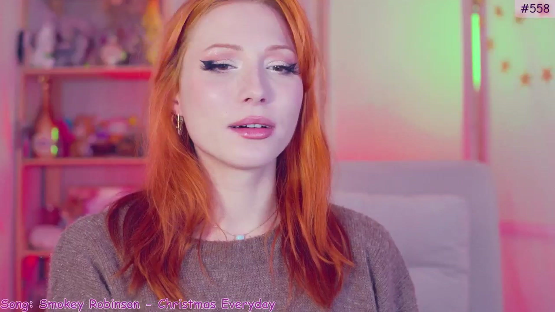 Gallery image thumbnail from Purrelove's myfreecams stream on, 12/08/2024, 09:35 image 20 of 20