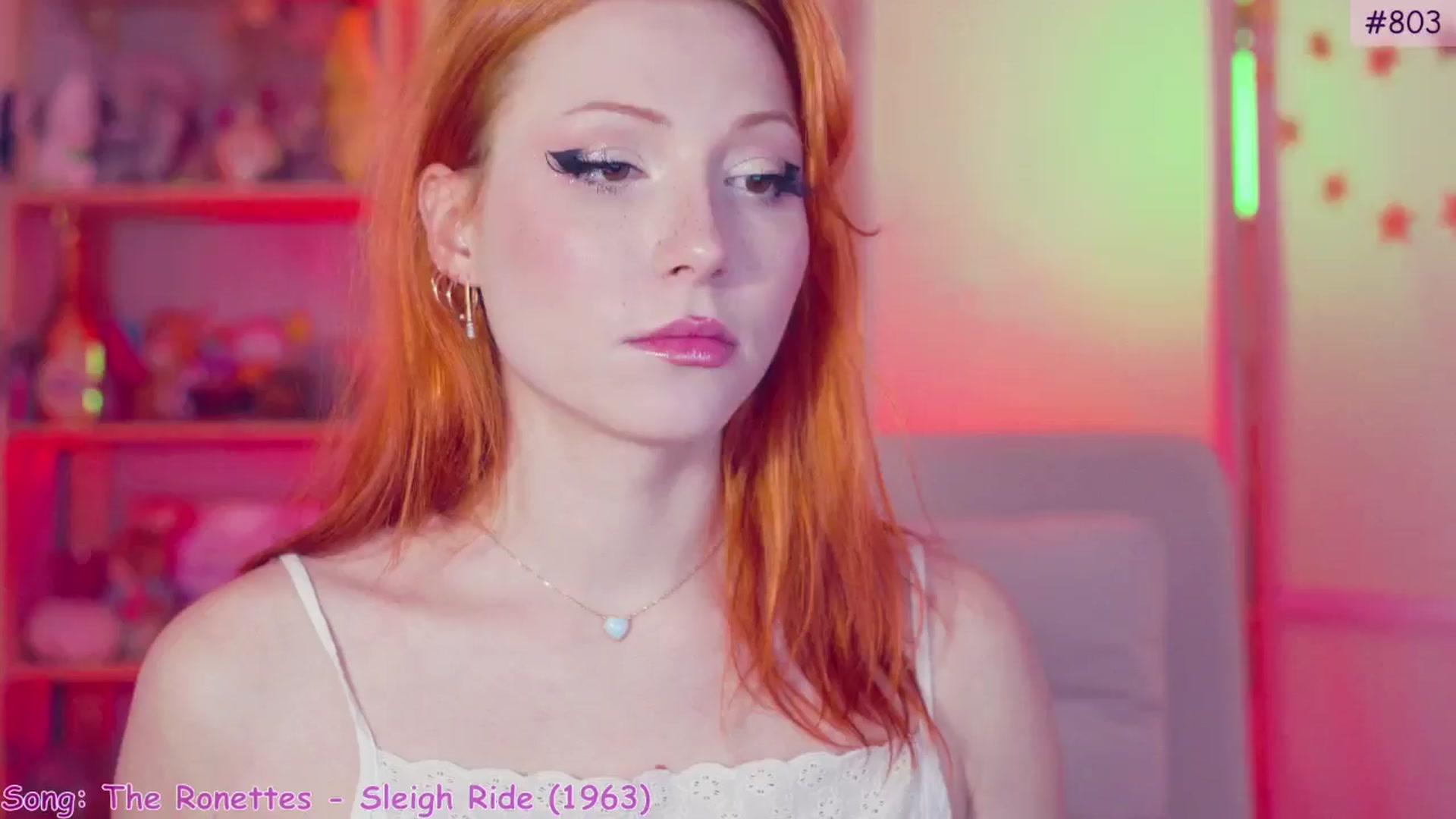 Gallery image thumbnail from Purrelove's myfreecams stream on, 12/12/2024, 08:24 image 19 of 20