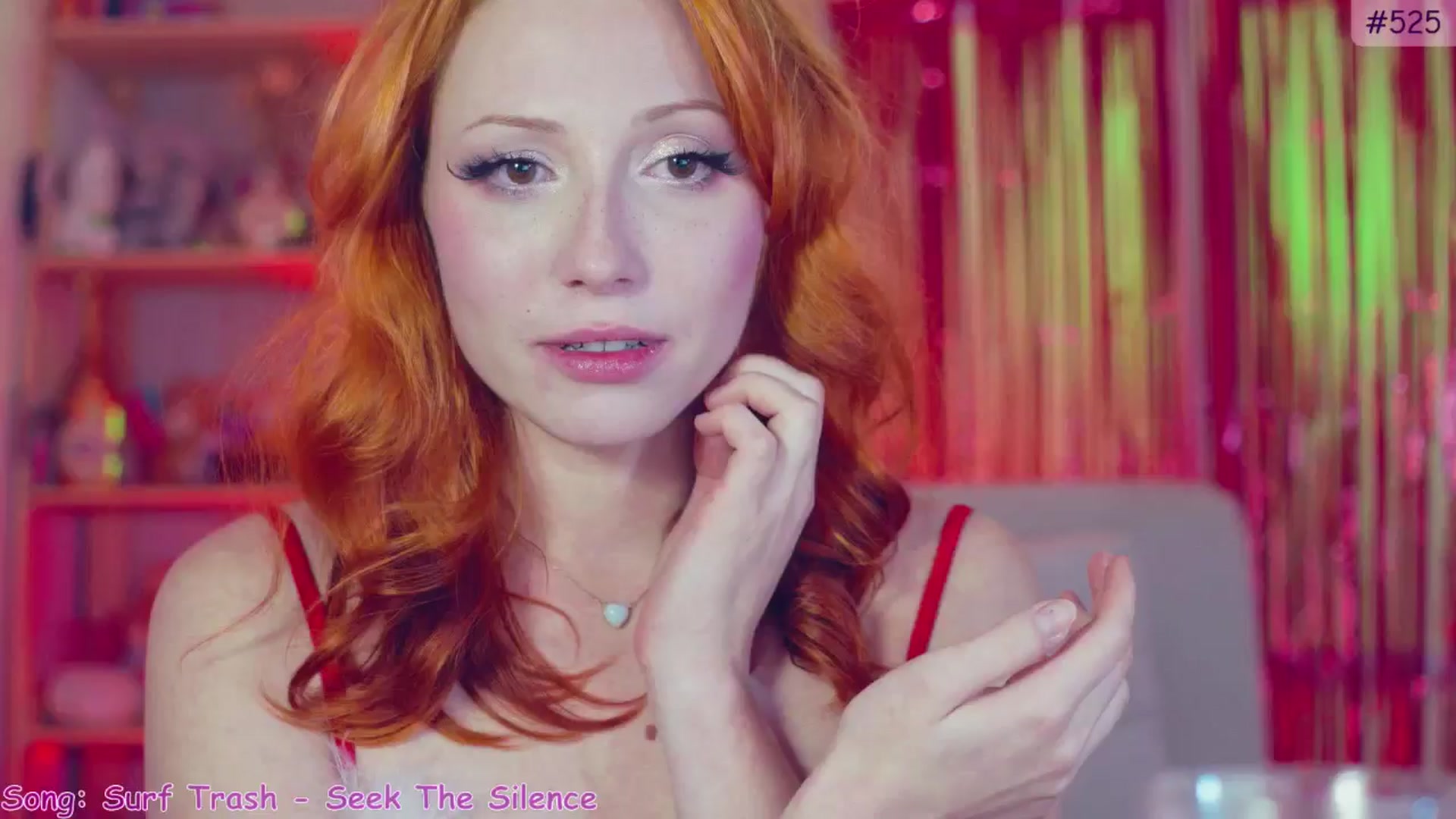 Gallery image thumbnail from Purrelove's myfreecams stream on, 12/14/2024, 17:46 image 14 of 20