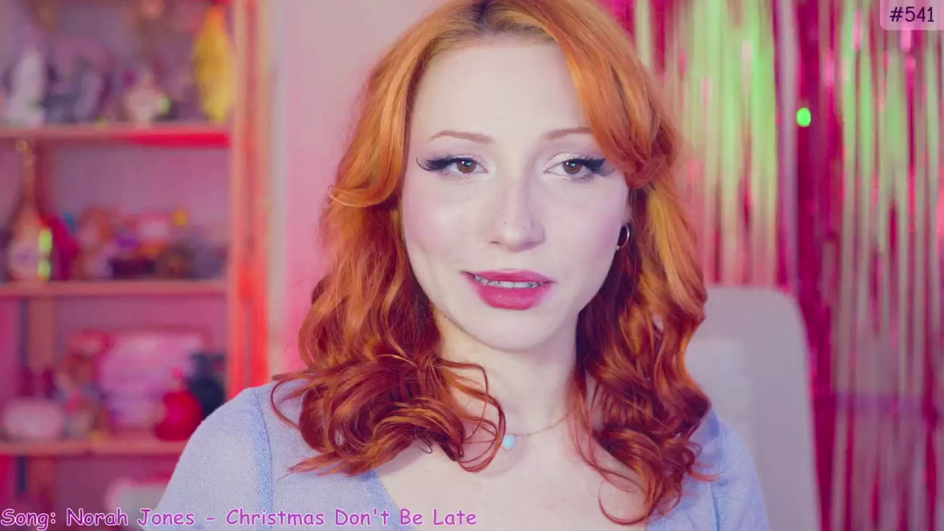 Gallery image thumbnail from Purrelove's myfreecams stream on, 12/15/2024, 08:43 image 10 of 20