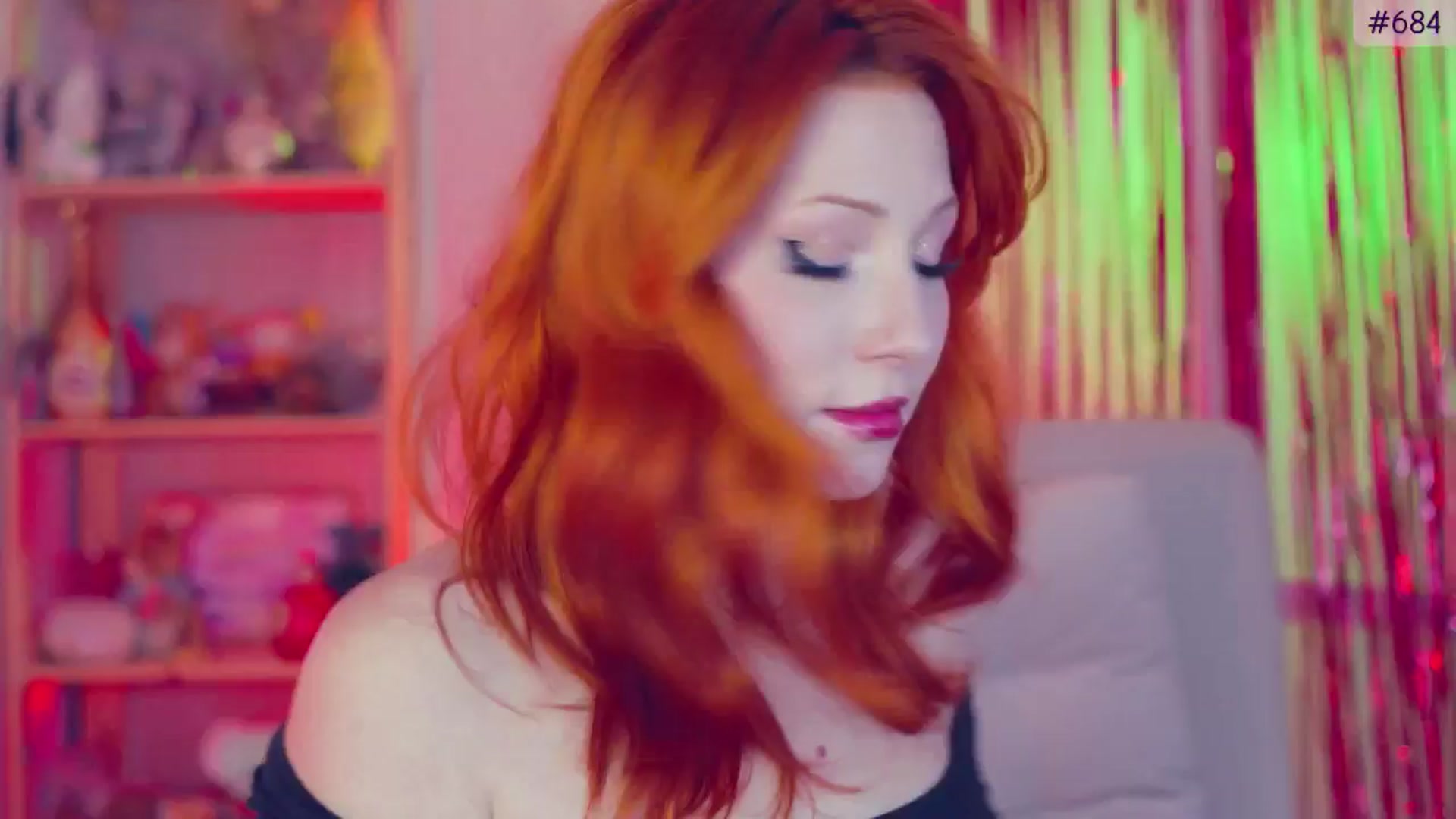 Gallery image thumbnail from Purrelove's myfreecams stream on, 12/19/2024, 09:13 image 18 of 20