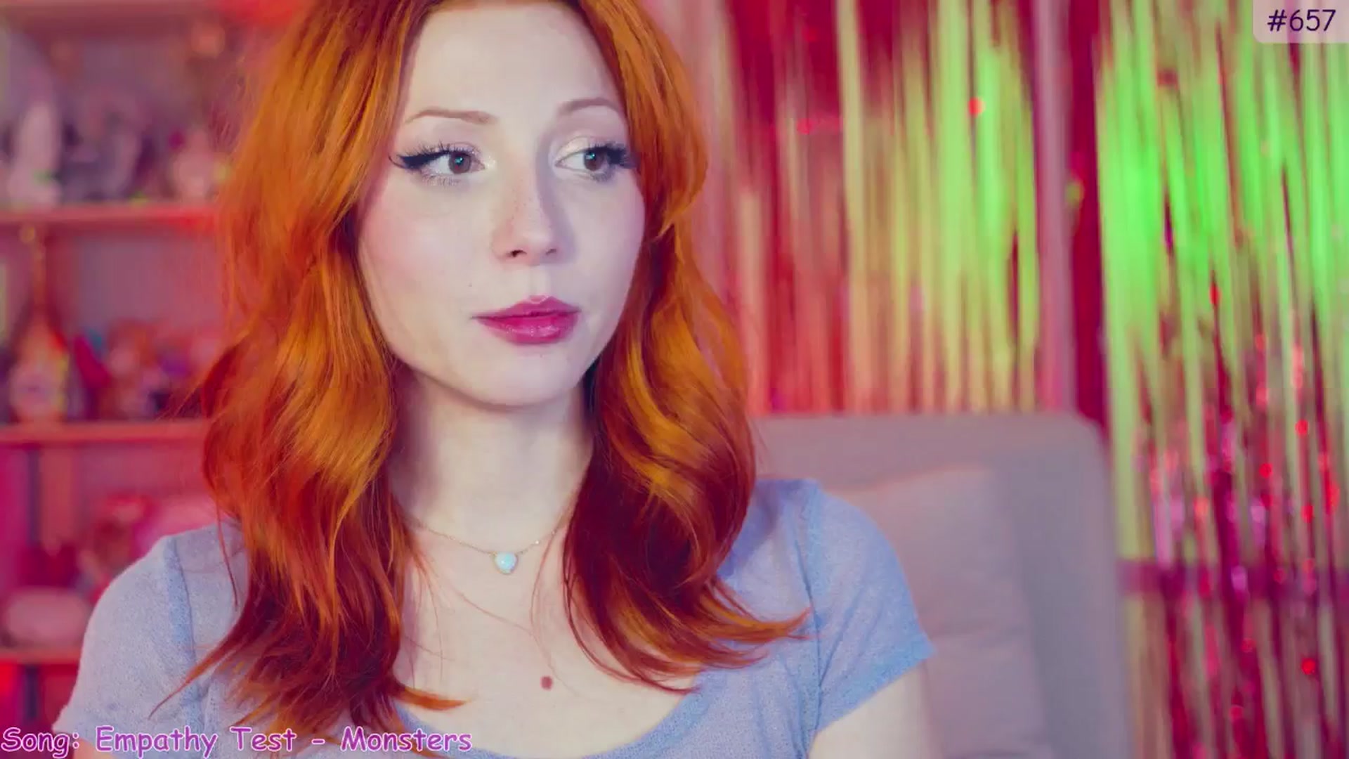 Gallery image thumbnail from Purrelove's myfreecams stream on, 12/19/2024, 11:40 image 18 of 20