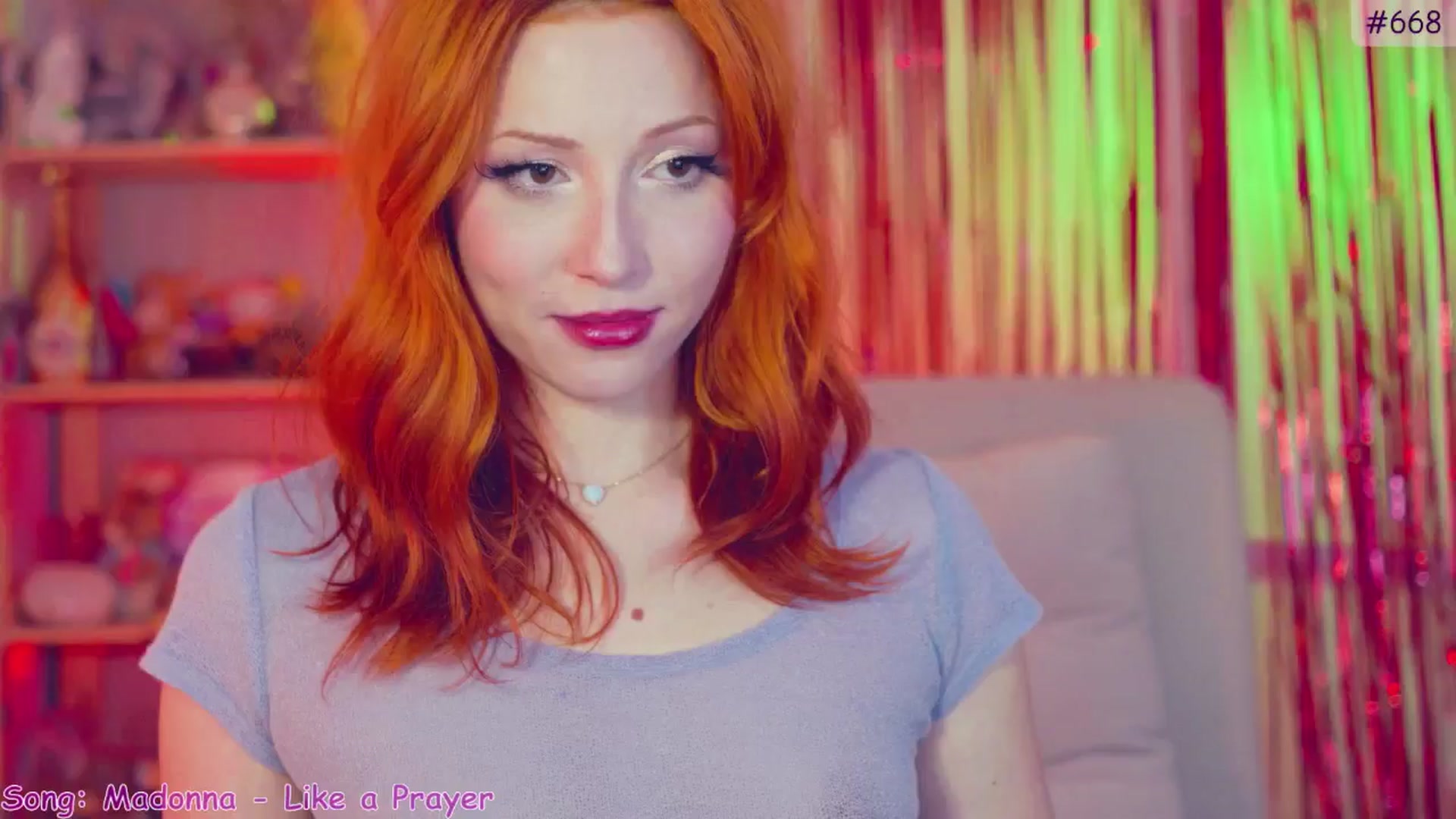 Gallery image thumbnail from Purrelove's myfreecams stream on, 12/19/2024, 11:40 image 13 of 20