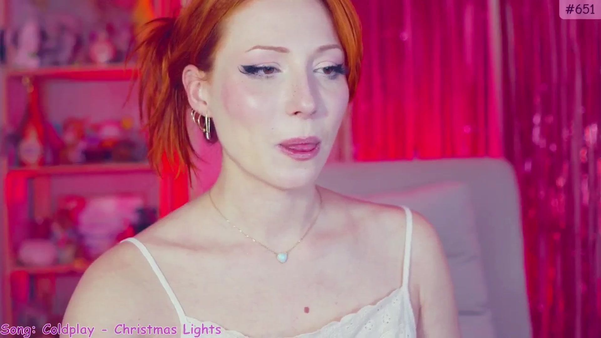 Gallery image thumbnail from Purrelove's myfreecams stream on, 12/20/2024, 15:56 image 17 of 20
