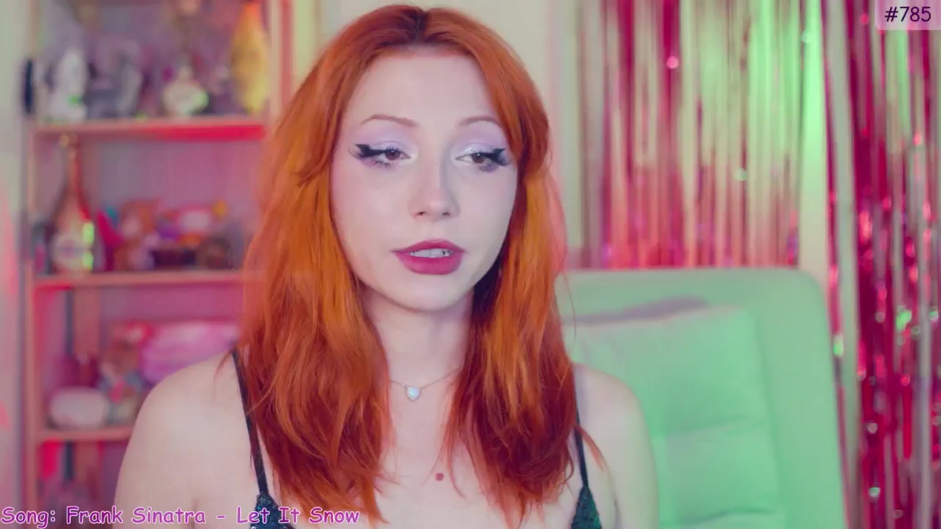 Gallery image thumbnail from Purrelove's myfreecams stream on, 12/23/2024, 12:14 image 1 of 20