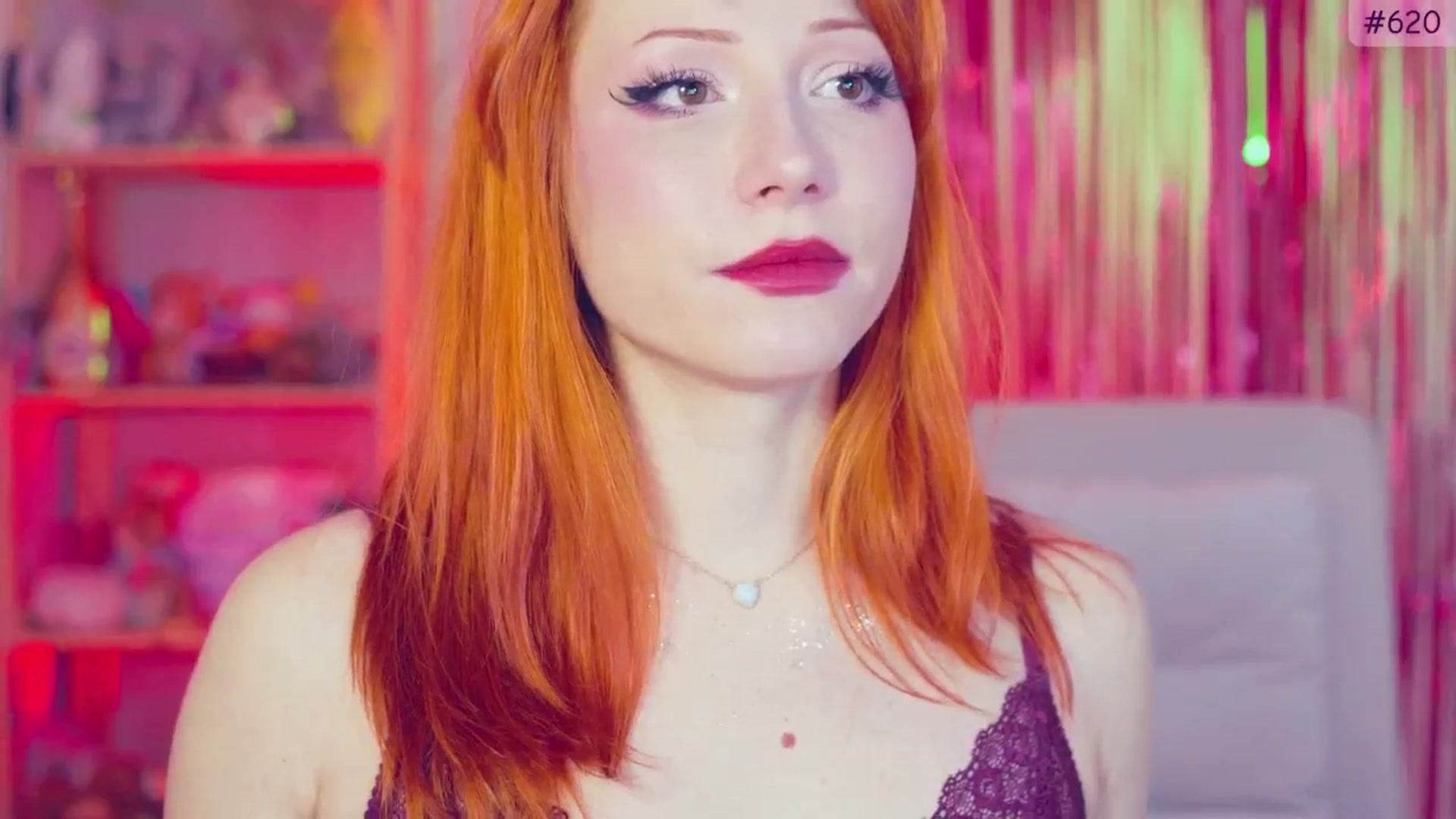 Gallery image thumbnail from Purrelove's myfreecams stream on, 12/25/2024, 12:51 image 5 of 20