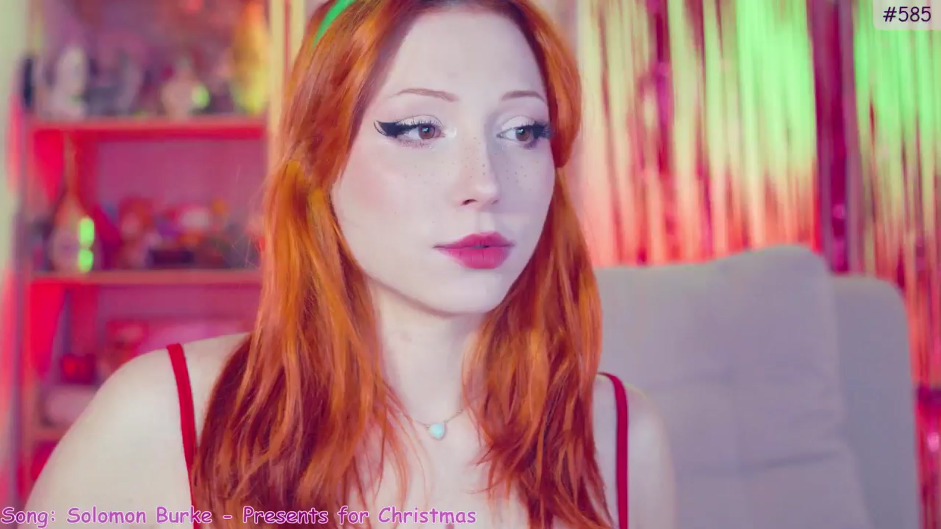 Gallery image thumbnail from Purrelove's myfreecams stream on, 12/29/2024, 07:55 image 7 of 20